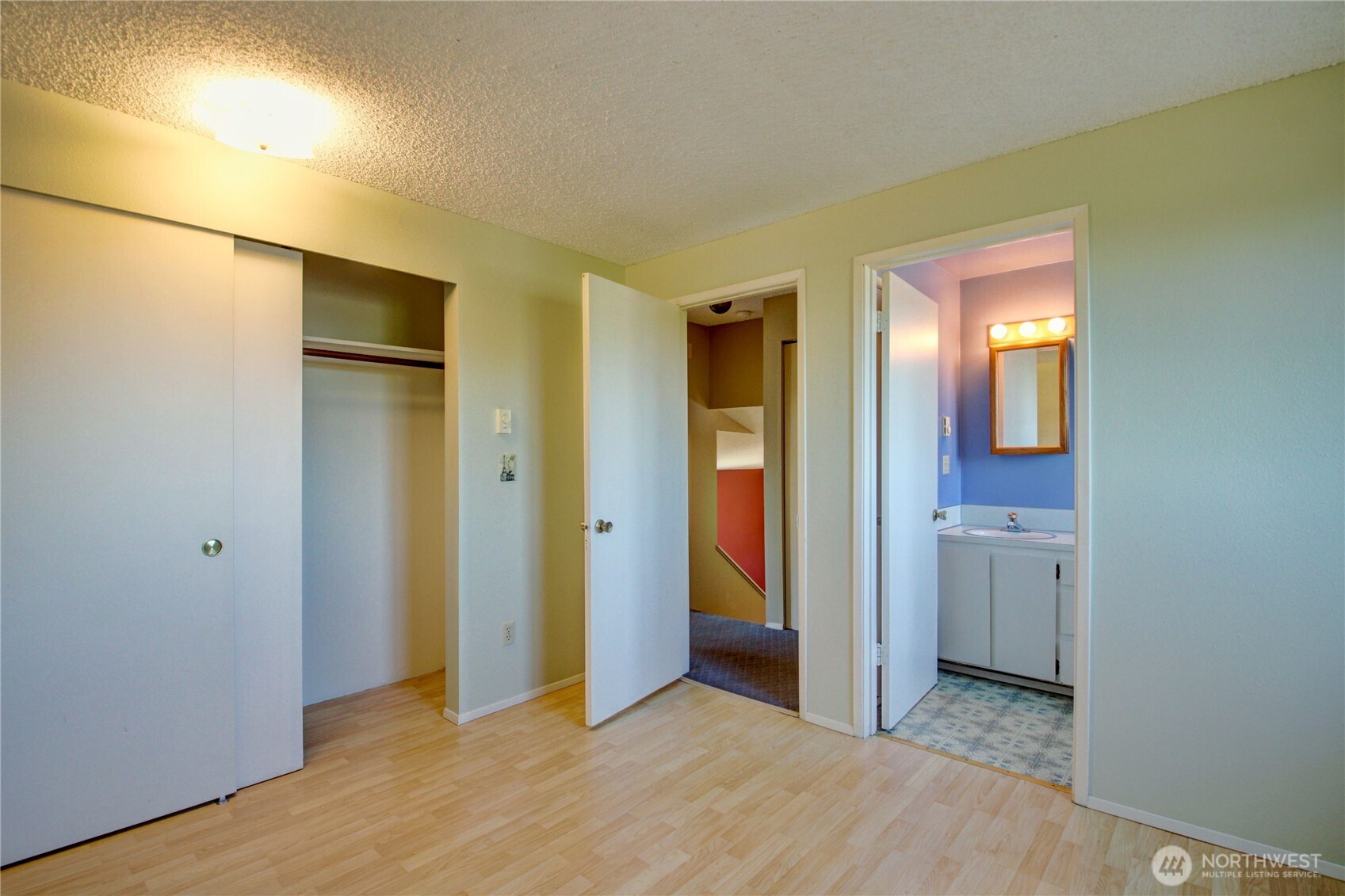 Anacortes, Washington, 98221, United States, 3 Bedrooms Bedrooms, ,1 BathroomBathrooms,Residential,For Sale,1927416
