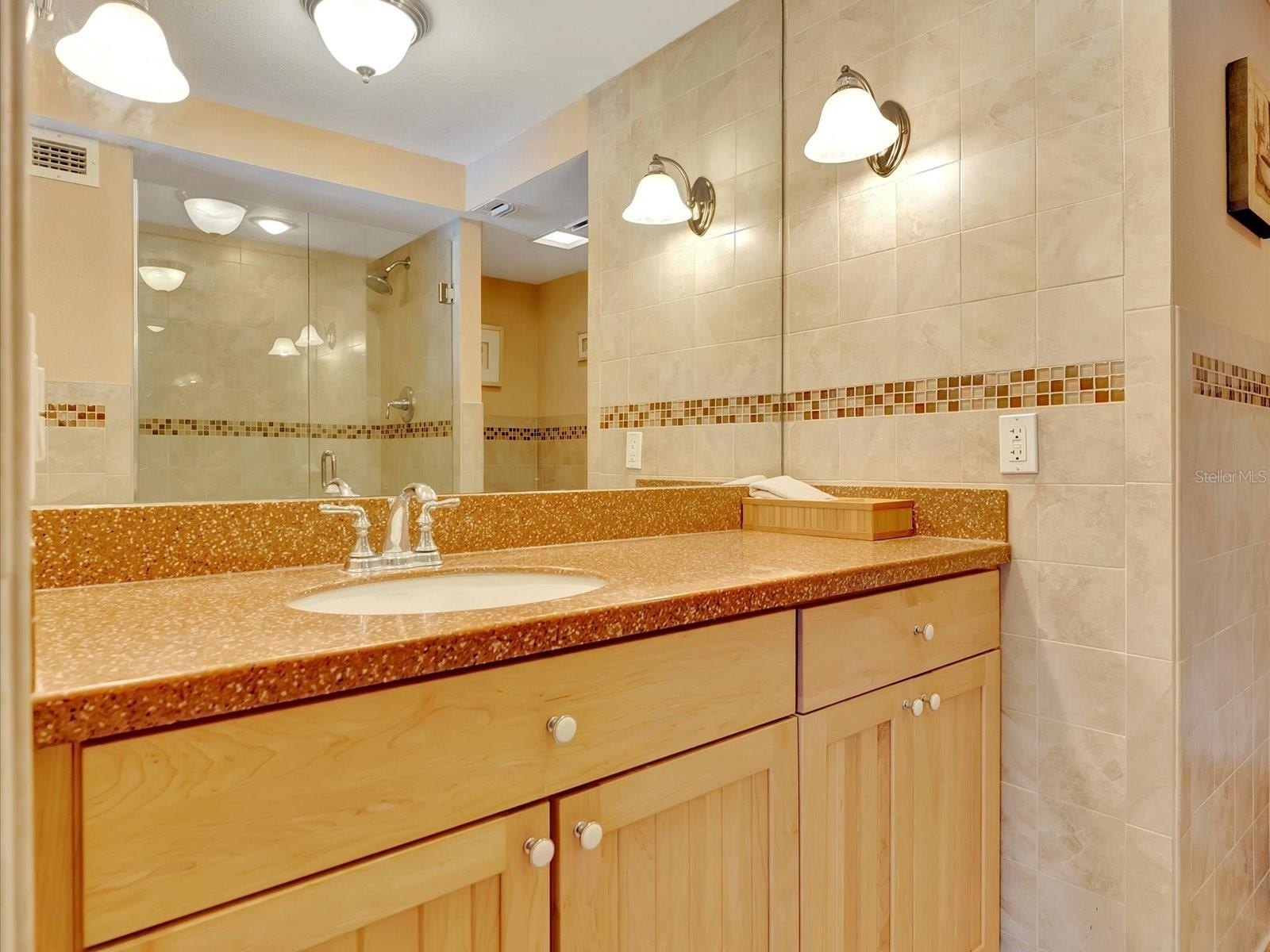 CLEARWATER BEACH, Florida, 33767, United States, 2 Bedrooms Bedrooms, ,2 BathroomsBathrooms,Residential,For Sale,1976366