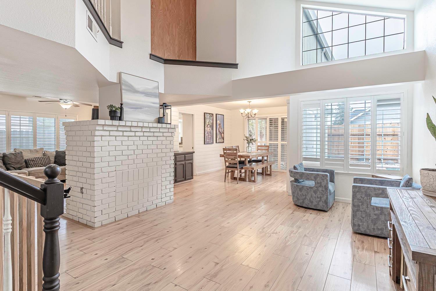 Oakdale, California, 95361, United States, 3 Bedrooms Bedrooms, ,3 BathroomsBathrooms,Residential,For Sale,1998685