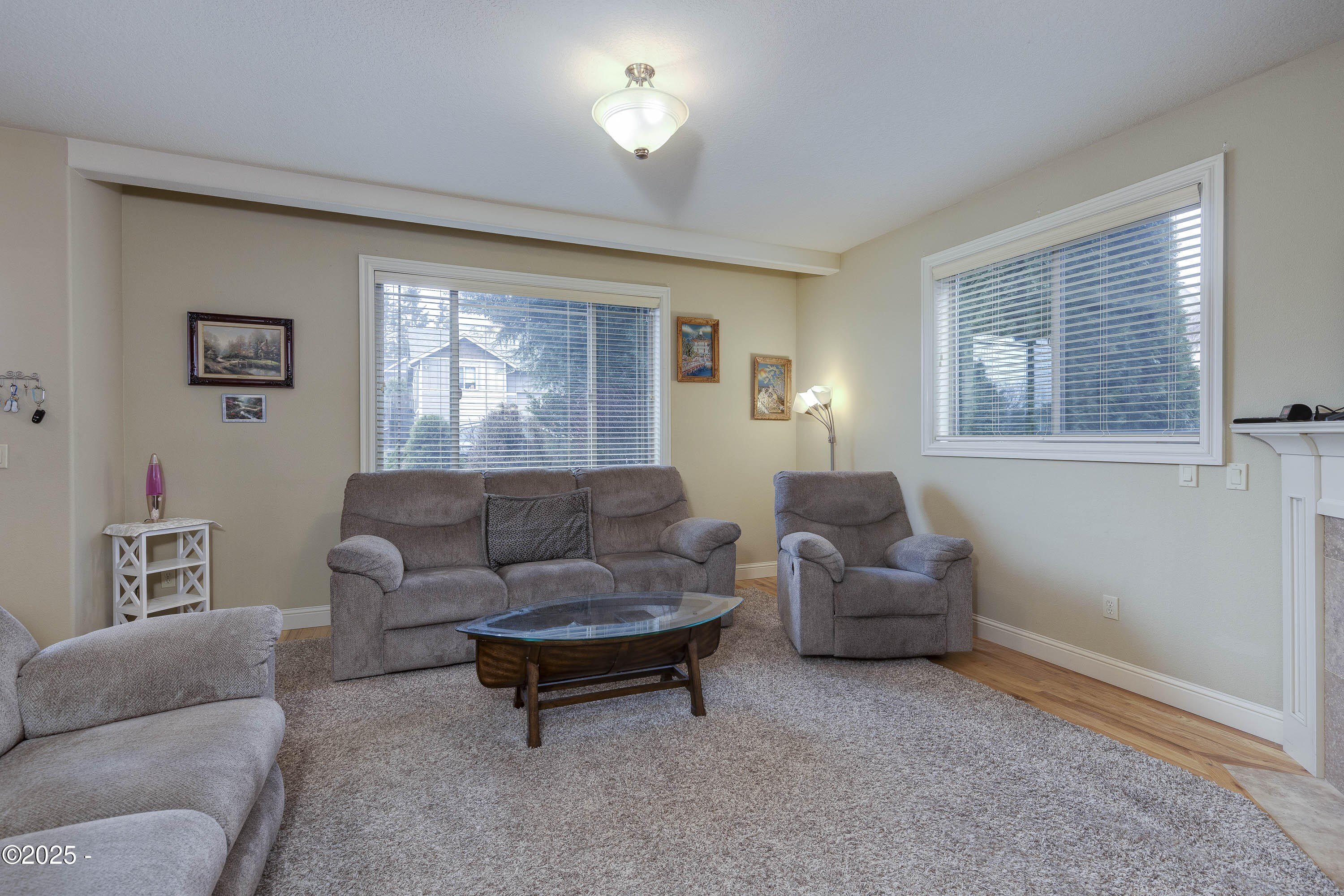 Salem, Oregon, 97306, United States, 4 Bedrooms Bedrooms, ,3 BathroomsBathrooms,Residential,For Sale,1739114