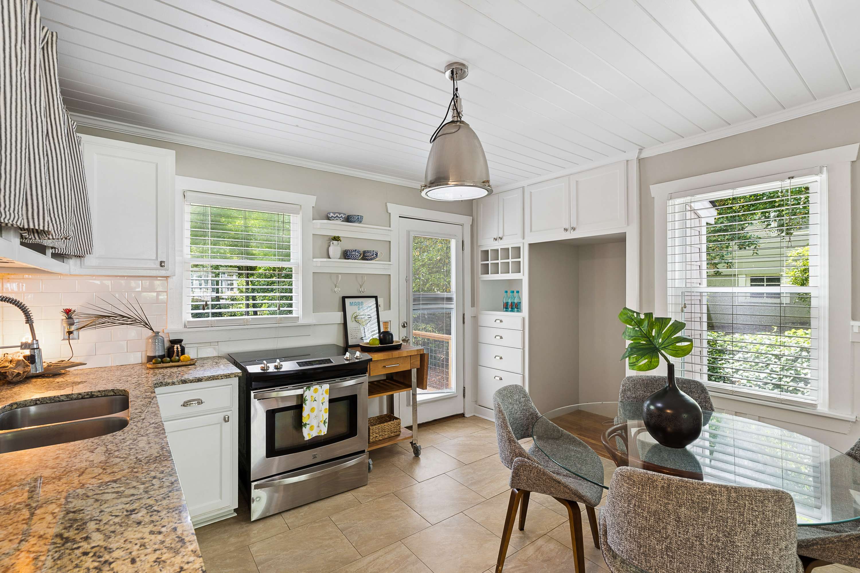  Charming Bungalow in Sought-After West Midtown - 物件實景