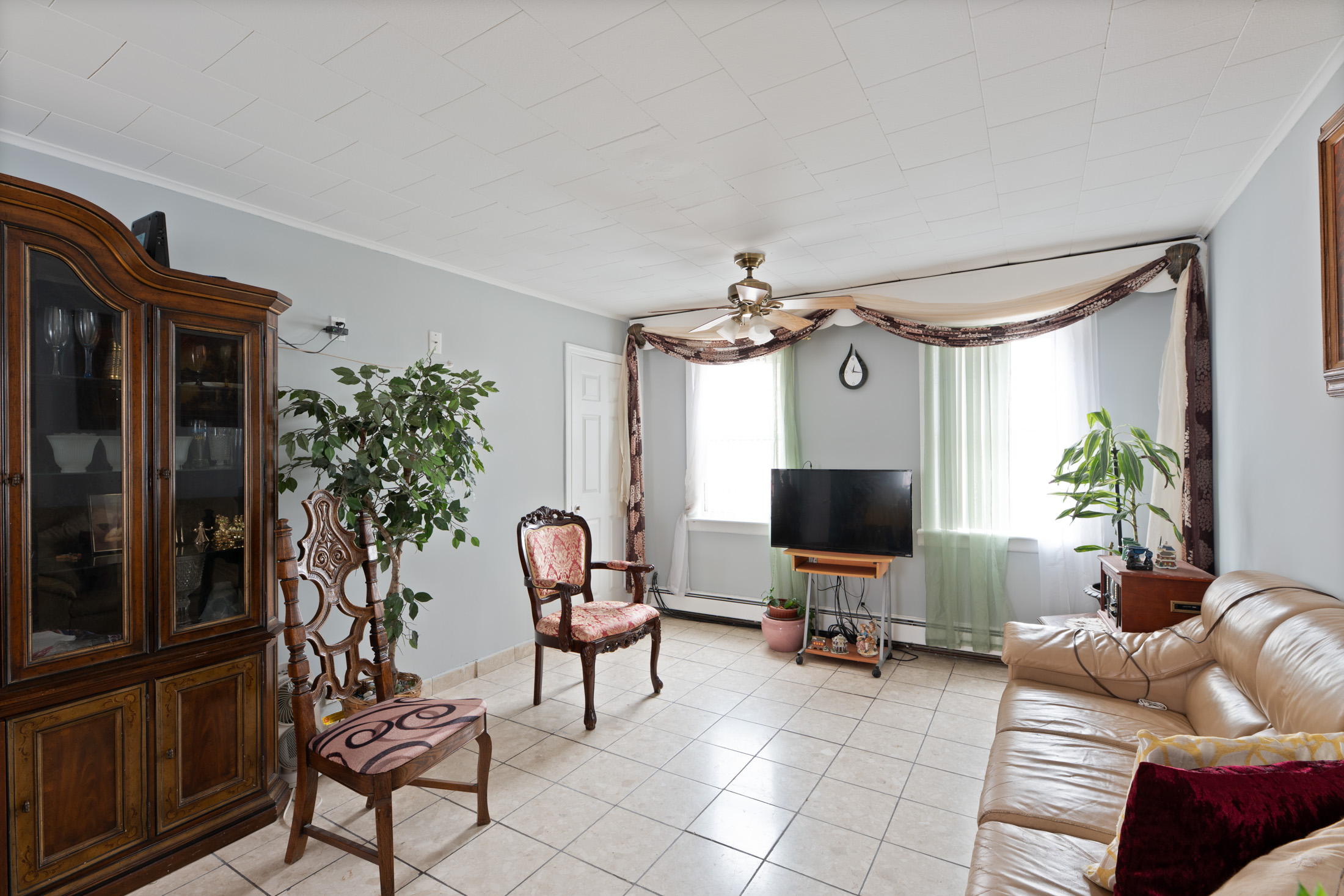  555 61st Street, West New York, NJ 07093 - 物件實景