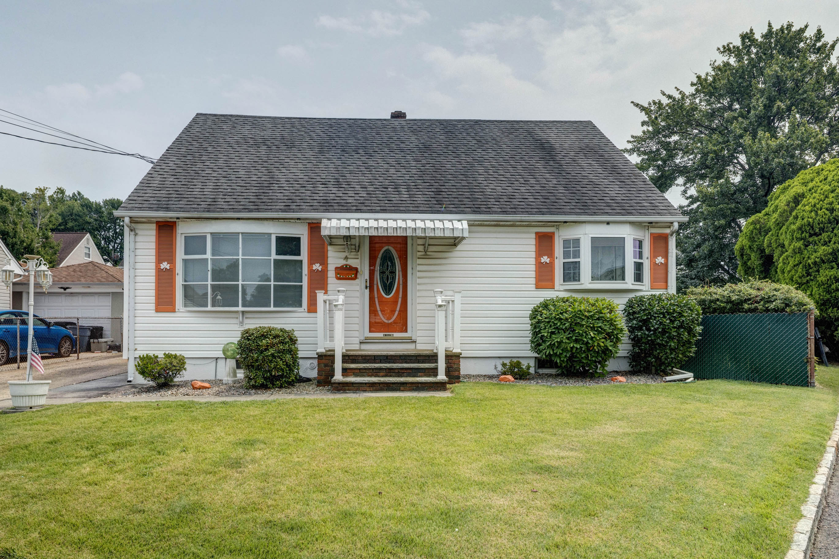 South Amboy, New Jersey, 08879, United States, 4 Bedrooms Bedrooms, ,2 BathroomsBathrooms,Residential,For Sale,1909705