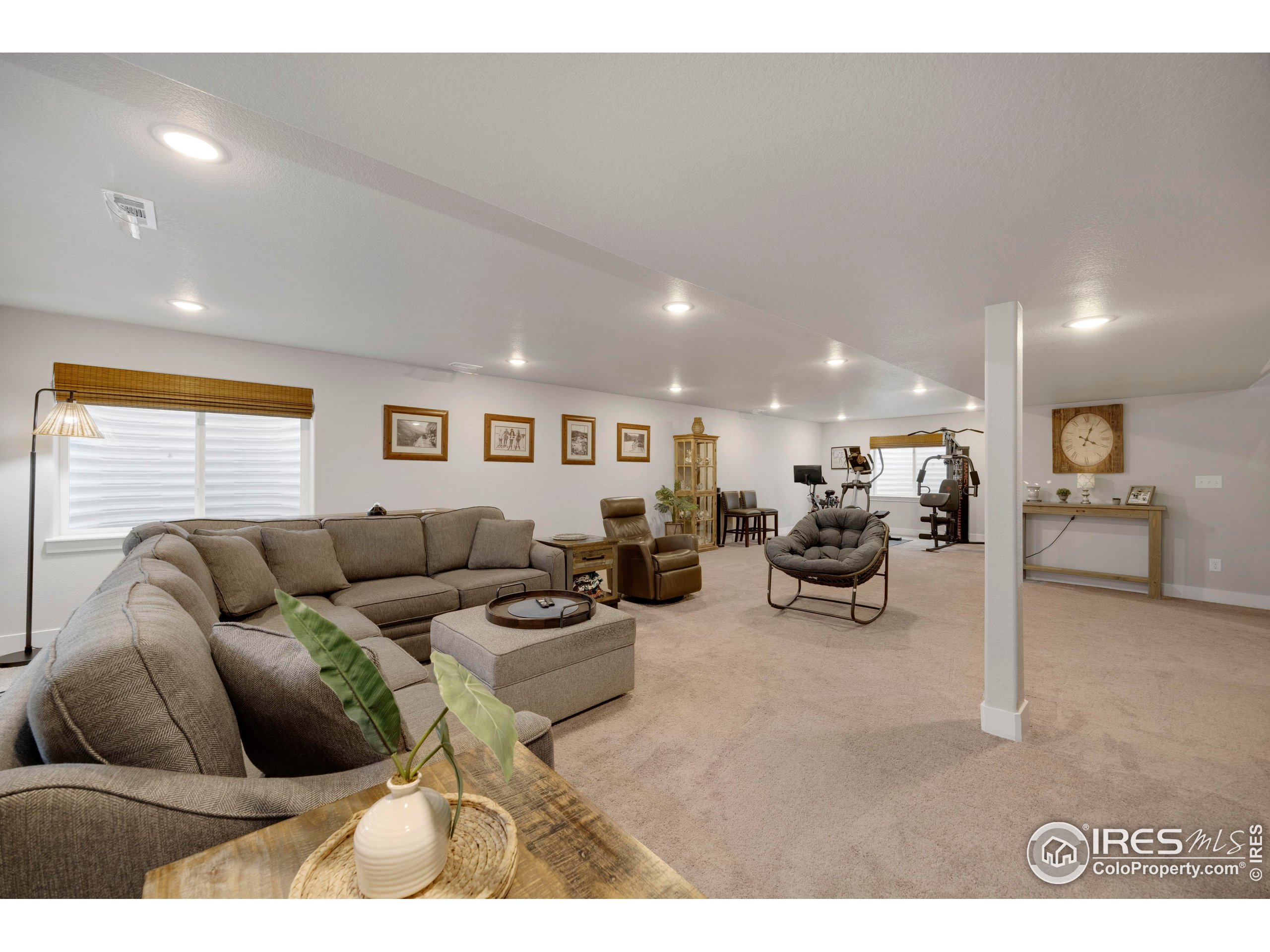 Loveland, Colorado, 80538, United States, 5 Bedrooms Bedrooms, ,3 BathroomsBathrooms,Residential,For Sale,1866532