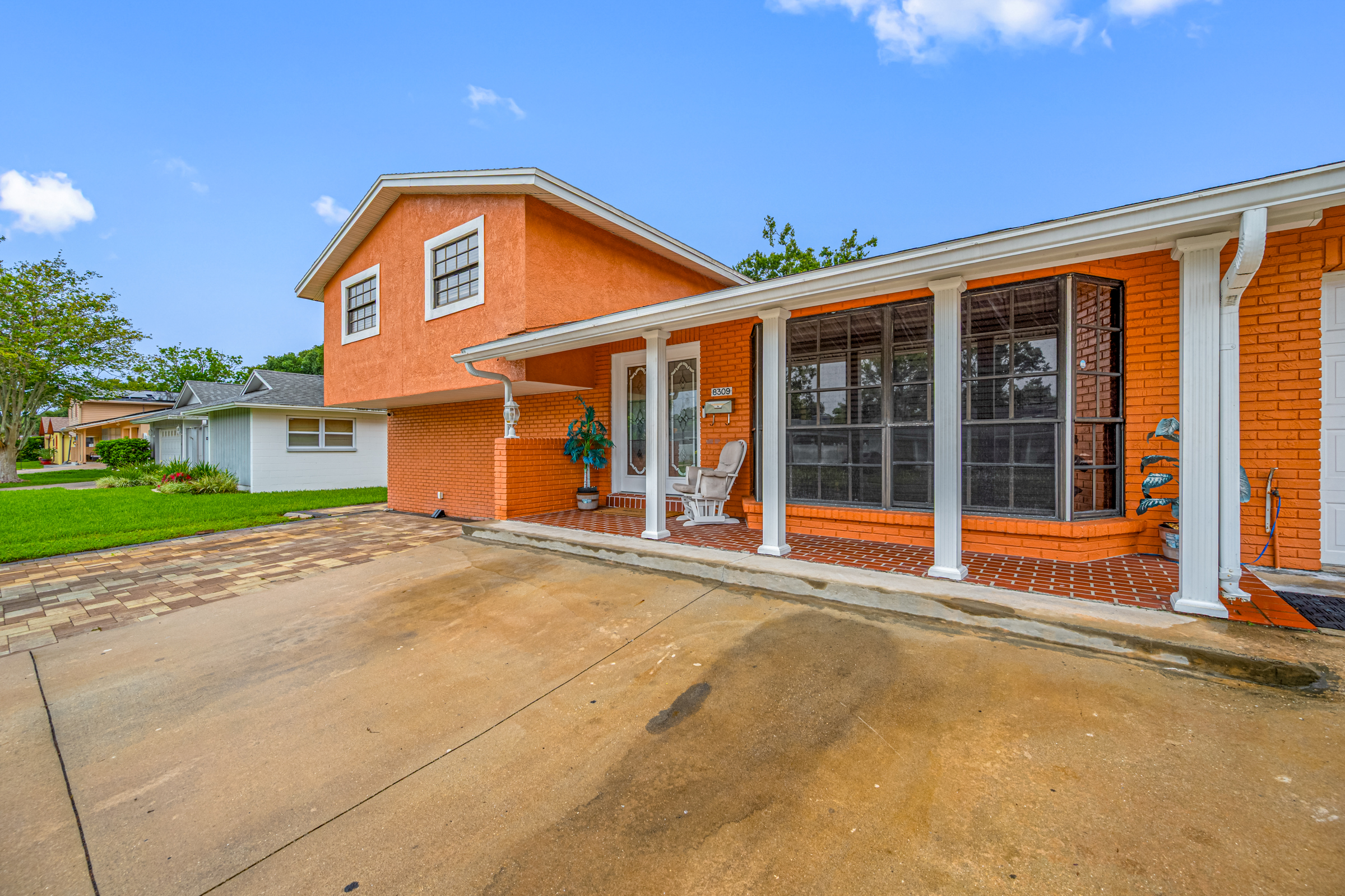 Tampa, Florida, 33615, United States, 4 Bedrooms Bedrooms, ,3 BathroomsBathrooms,Residential,For Sale,1900602