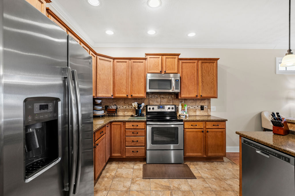 Sevierville, Tennessee, 37876, United States, 3 Bedrooms Bedrooms, ,2 BathroomsBathrooms,Residential,For Sale,2012111