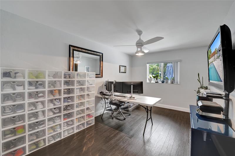 Oakland Park, Florida, 33334, United States, 4 Bedrooms Bedrooms, ,2 BathroomsBathrooms,Residential,For Sale,1934491