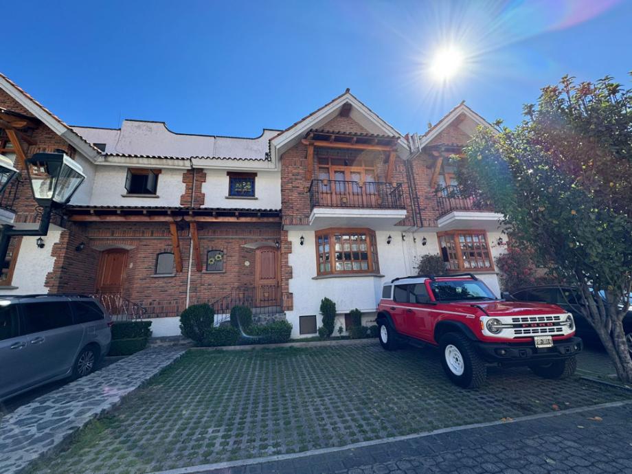 Tlalpan, Ciudad de México, 14650, Mexico, 4 Bedrooms Bedrooms, ,4 BathroomsBathrooms,Residential,For Sale,1684675