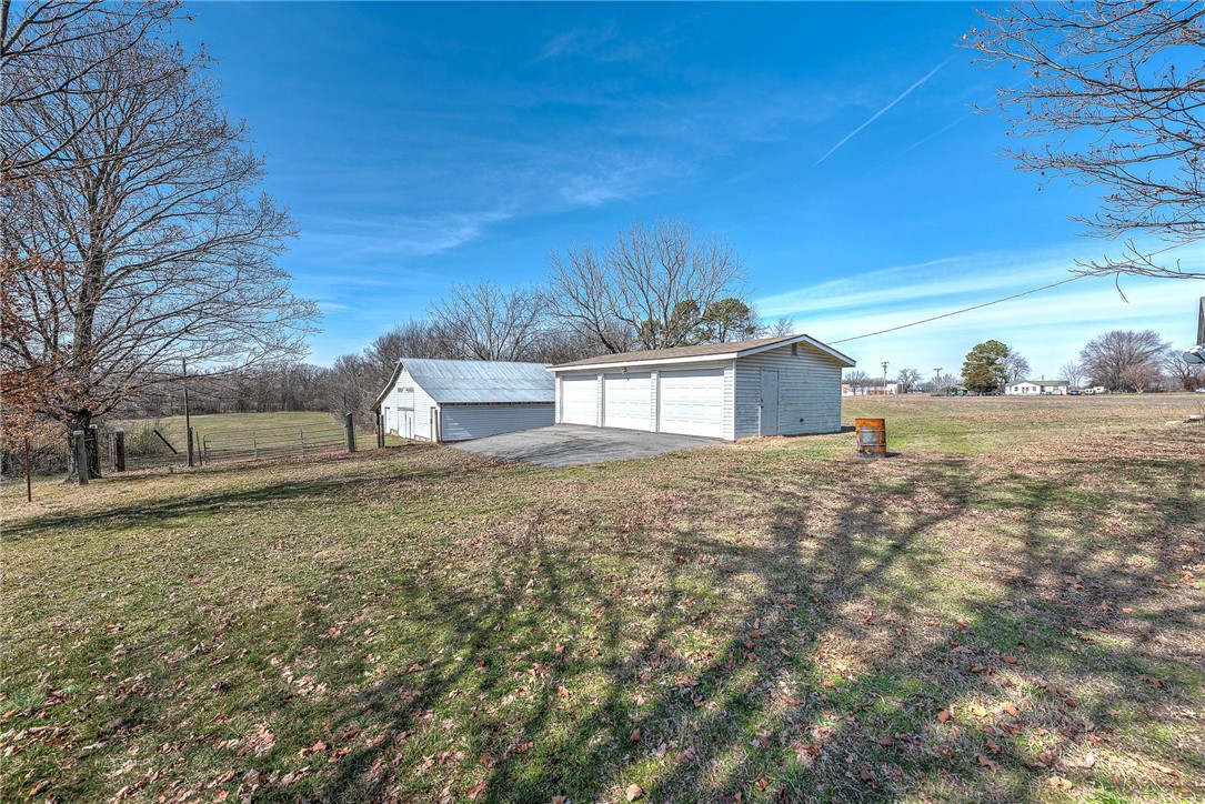 Decatur, Arkansas, 72722, United States, 3 Bedrooms Bedrooms, ,1 BathroomBathrooms,Residential,For Sale,1918783