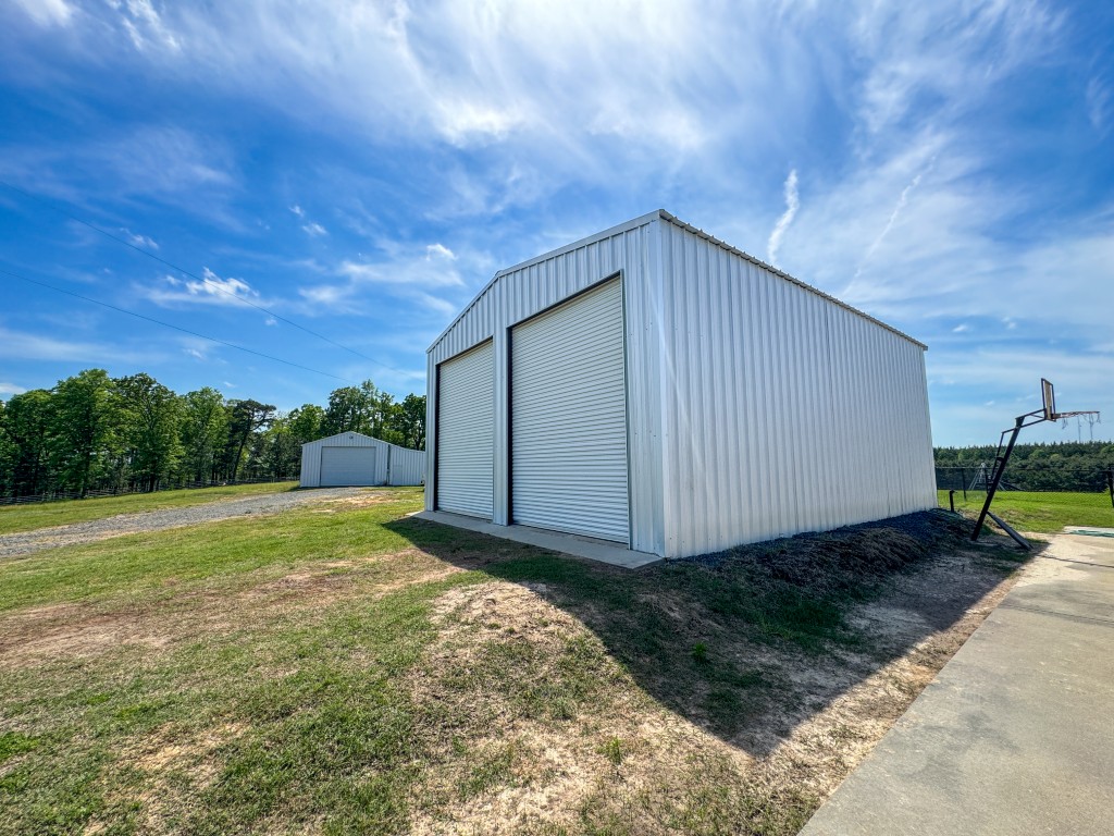 Bloomburg, Texas, 75556, United States, 4 Bedrooms Bedrooms, ,2 BathroomsBathrooms,Residential,For Sale,1789211