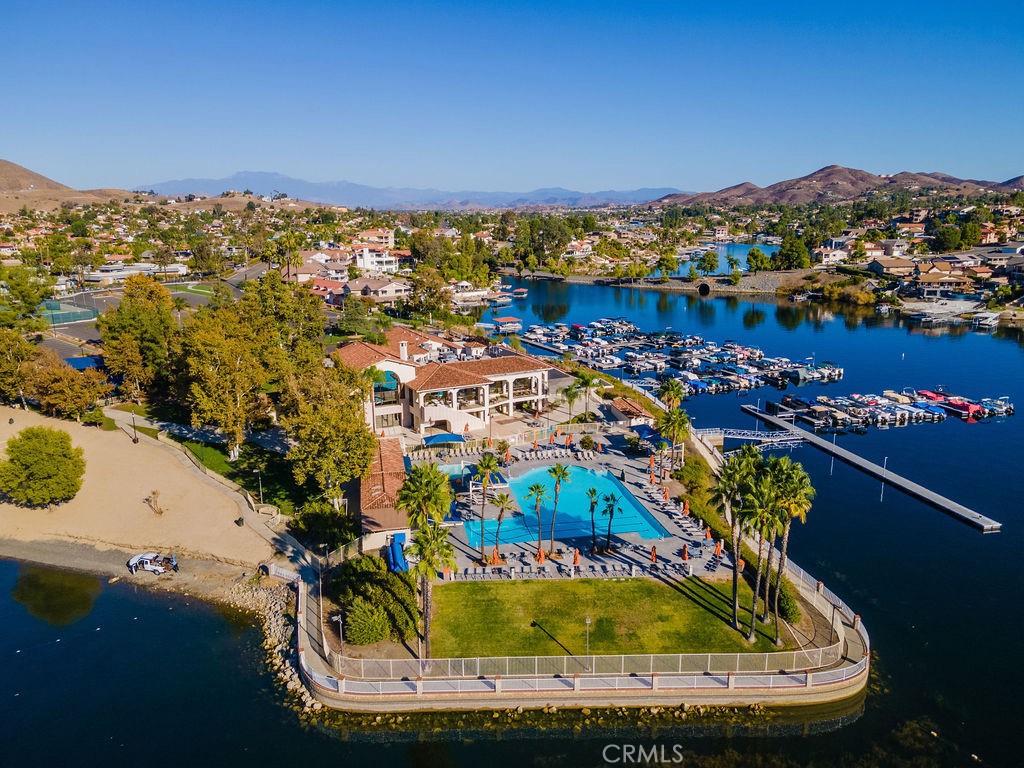 Canyon Lake, California, 92587, United States, 3 Bedrooms Bedrooms, ,2 BathroomsBathrooms,Residential,For Sale,1888203