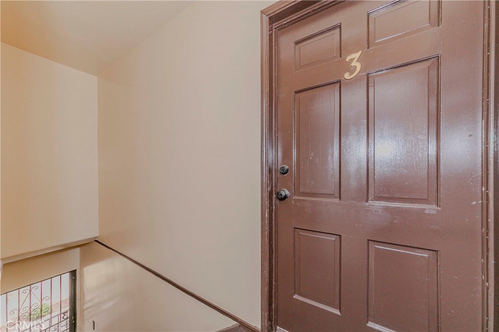 Los Angeles, California, 90007, United States, ,Residential,For Sale,1984452