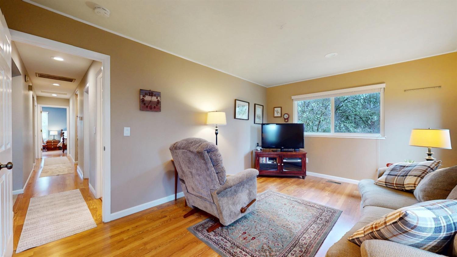 Penn Valley, California, 95946, United States, 3 Bedrooms Bedrooms, ,3 BathroomsBathrooms,Residential,For Sale,1758871