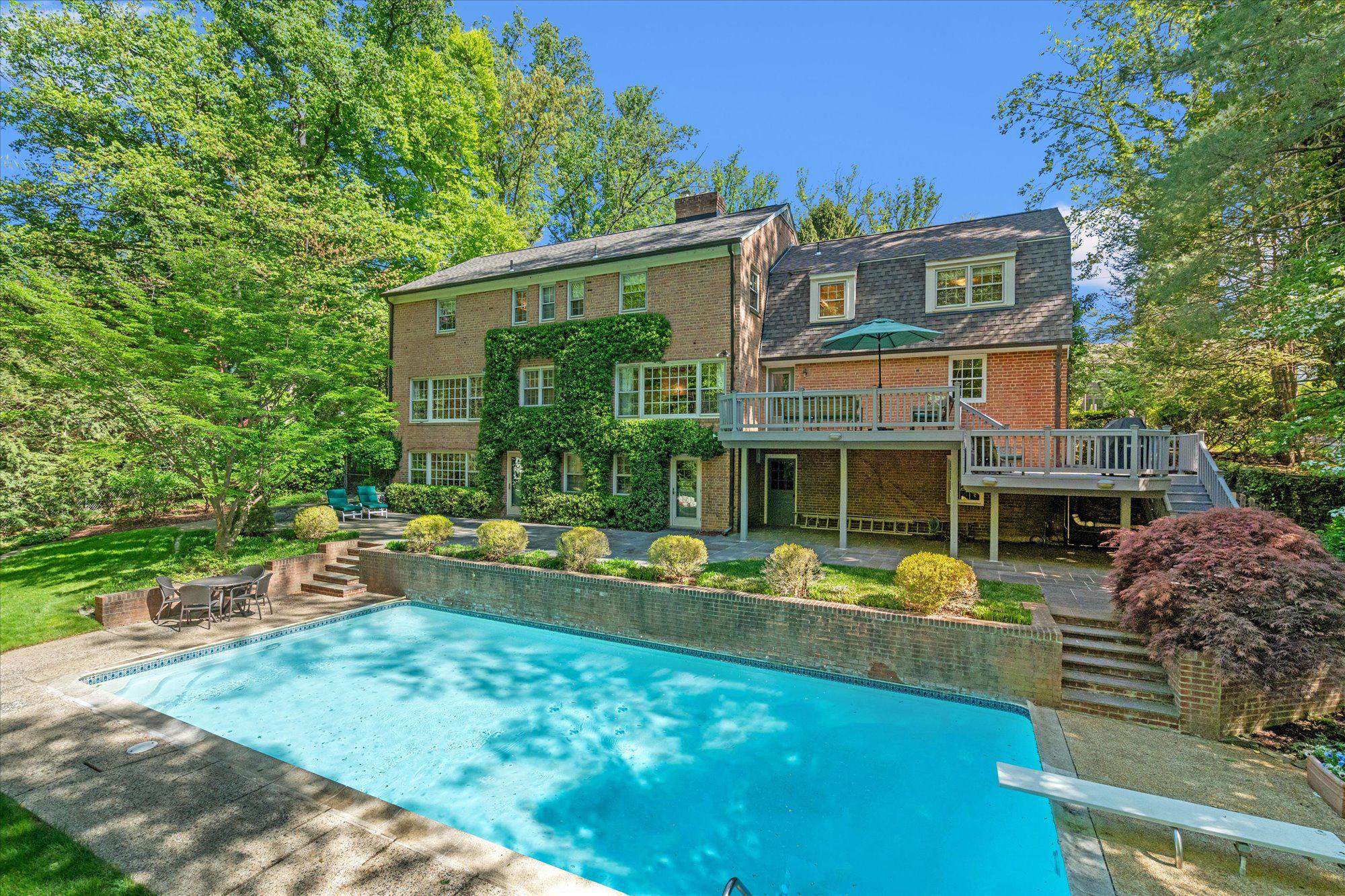  7030 Longwood Drive, Bethesda, MD 20817 - 物件實景