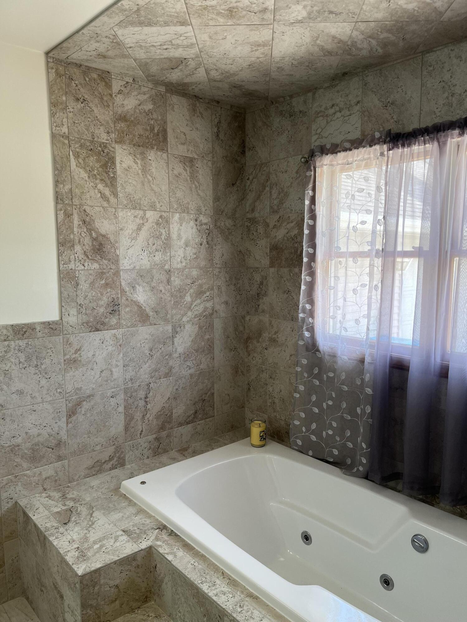Crown Point, Indiana, 46307, United States, 3 Bedrooms Bedrooms, ,3 BathroomsBathrooms,Residential,For Sale,2040656