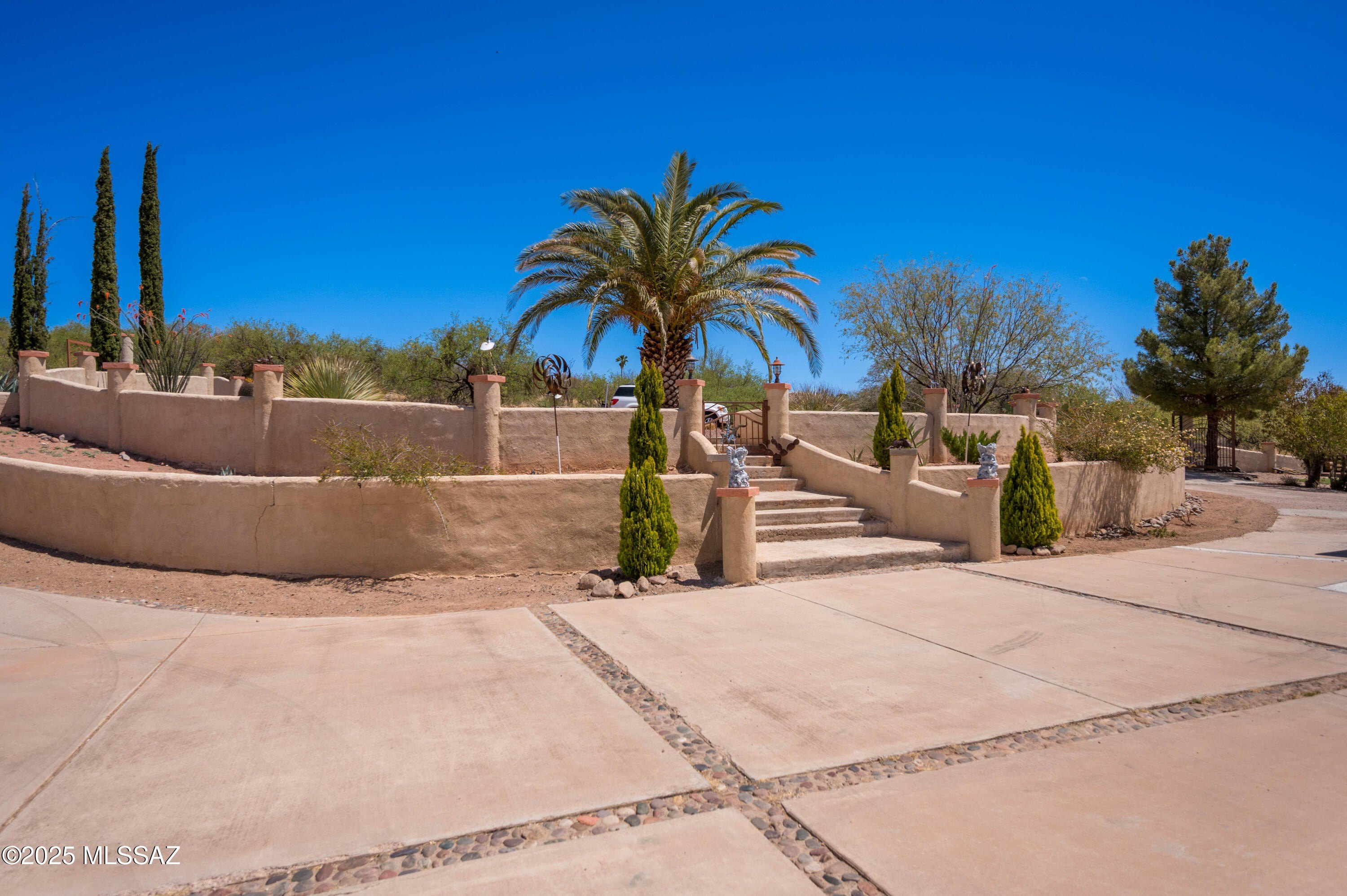 Nogales, Arizona, 85621, United States, 4 Bedrooms Bedrooms, ,4 BathroomsBathrooms,Residential,For Sale,1974525