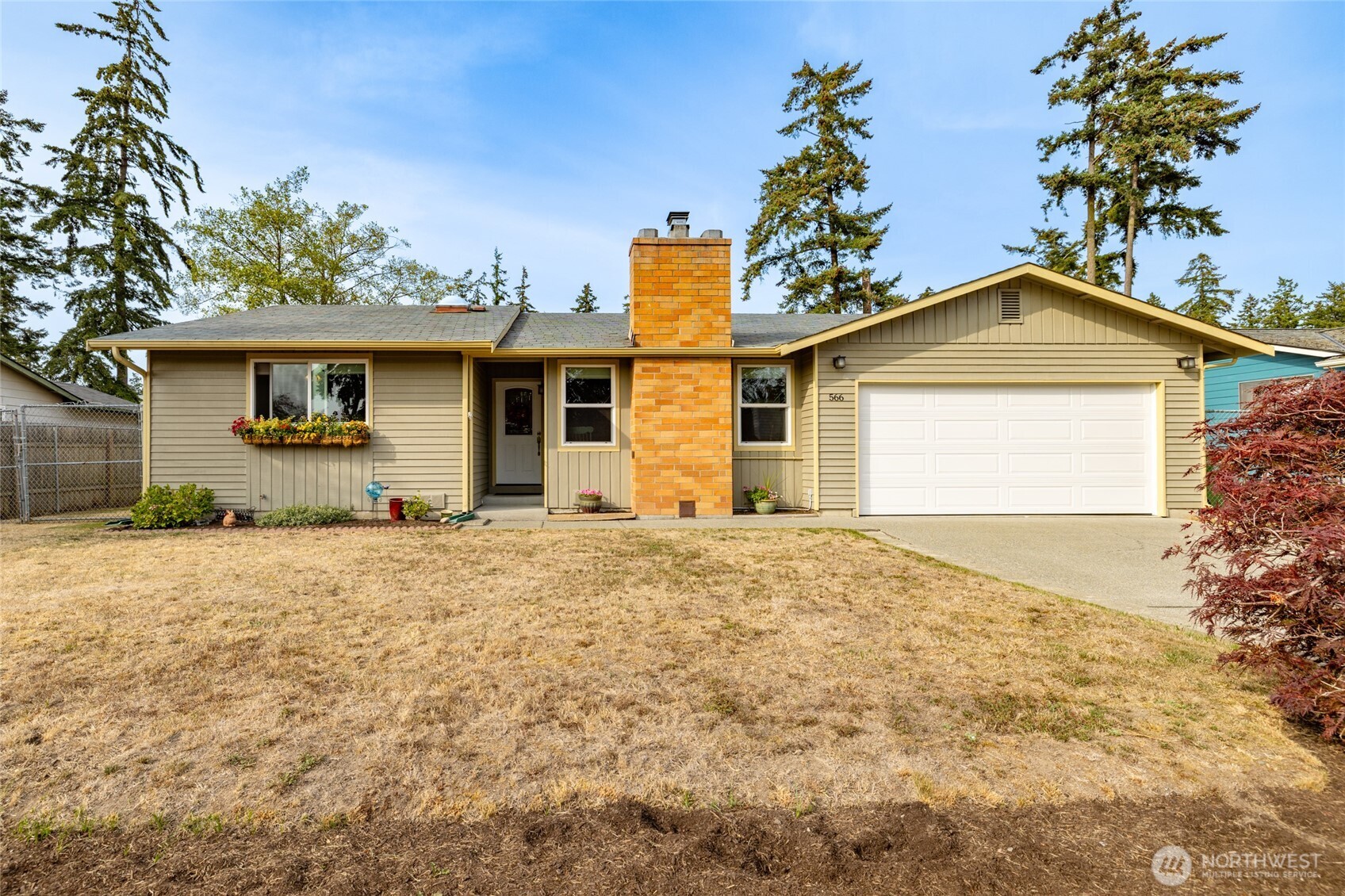7th Ave, Oak Harbor, WA 98277