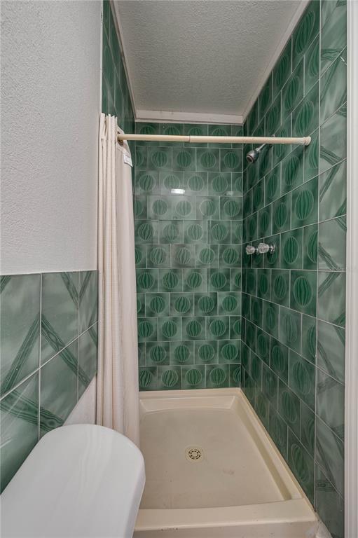 Winter Haven, Florida, 33880, United States, 4 Bedrooms Bedrooms, ,2 BathroomsBathrooms,Residential,For Sale,1954877