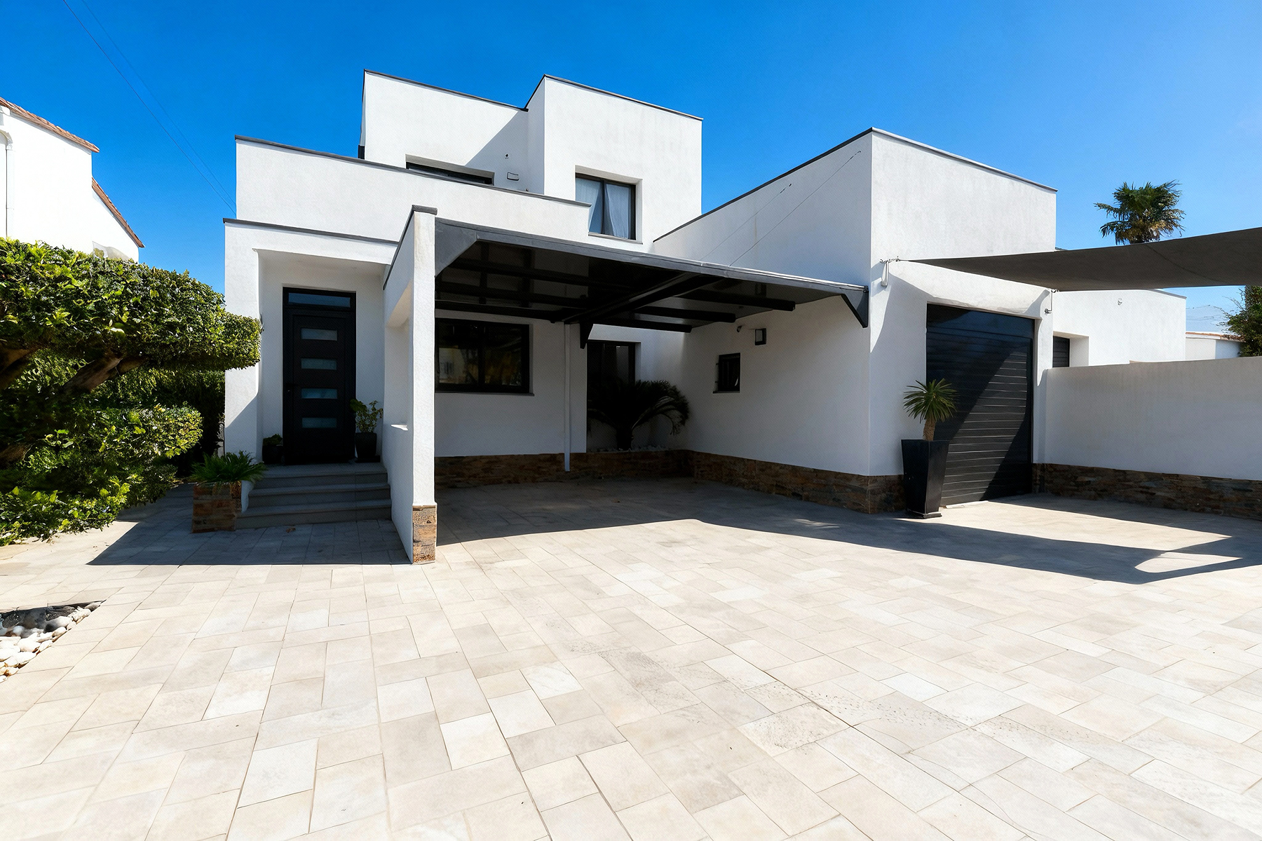  Modern villa on a canal with a mooring in Empuriabrava - 物件實景