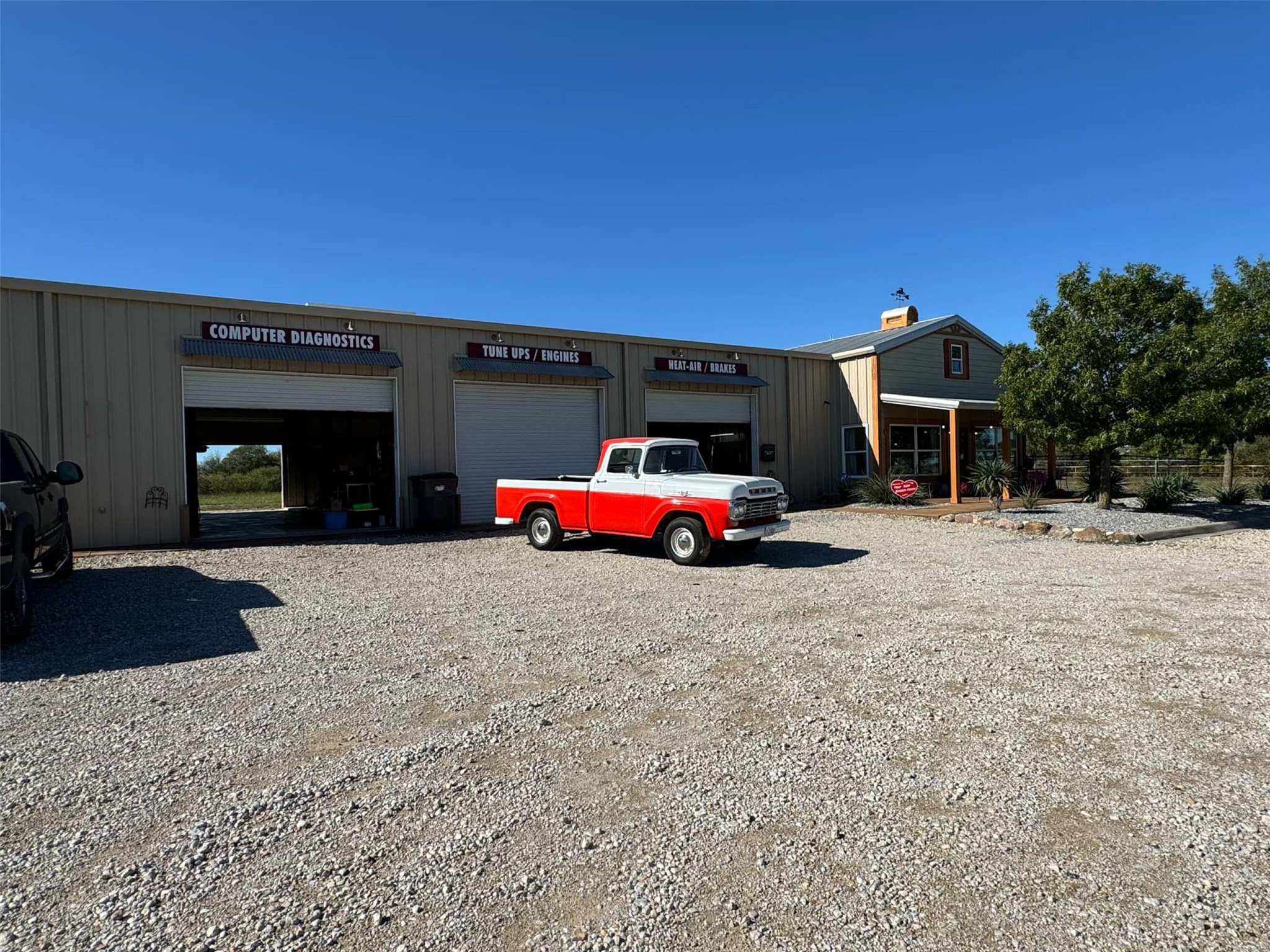 Farmersville, Texas, 75442, United States, 1 Bedroom Bedrooms, ,2 BathroomsBathrooms,Residential,For Sale,1901642