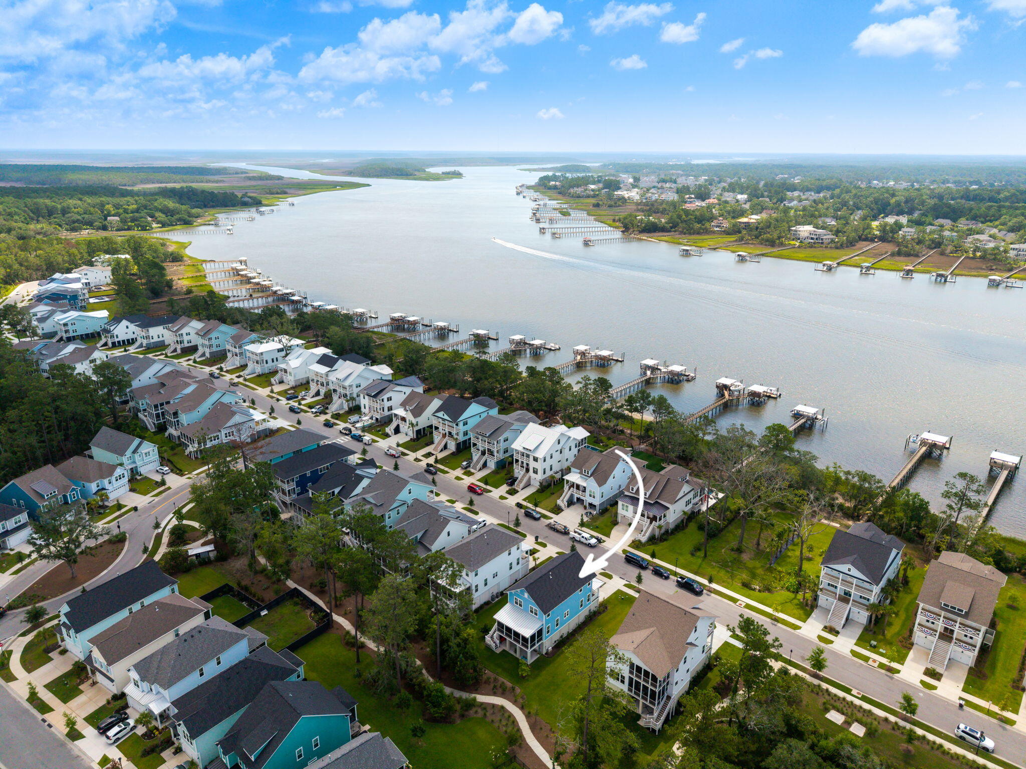 Charleston, South Carolina, 29492, United States, 4 Bedrooms Bedrooms, ,6 BathroomsBathrooms,Residential,For Sale,2008114