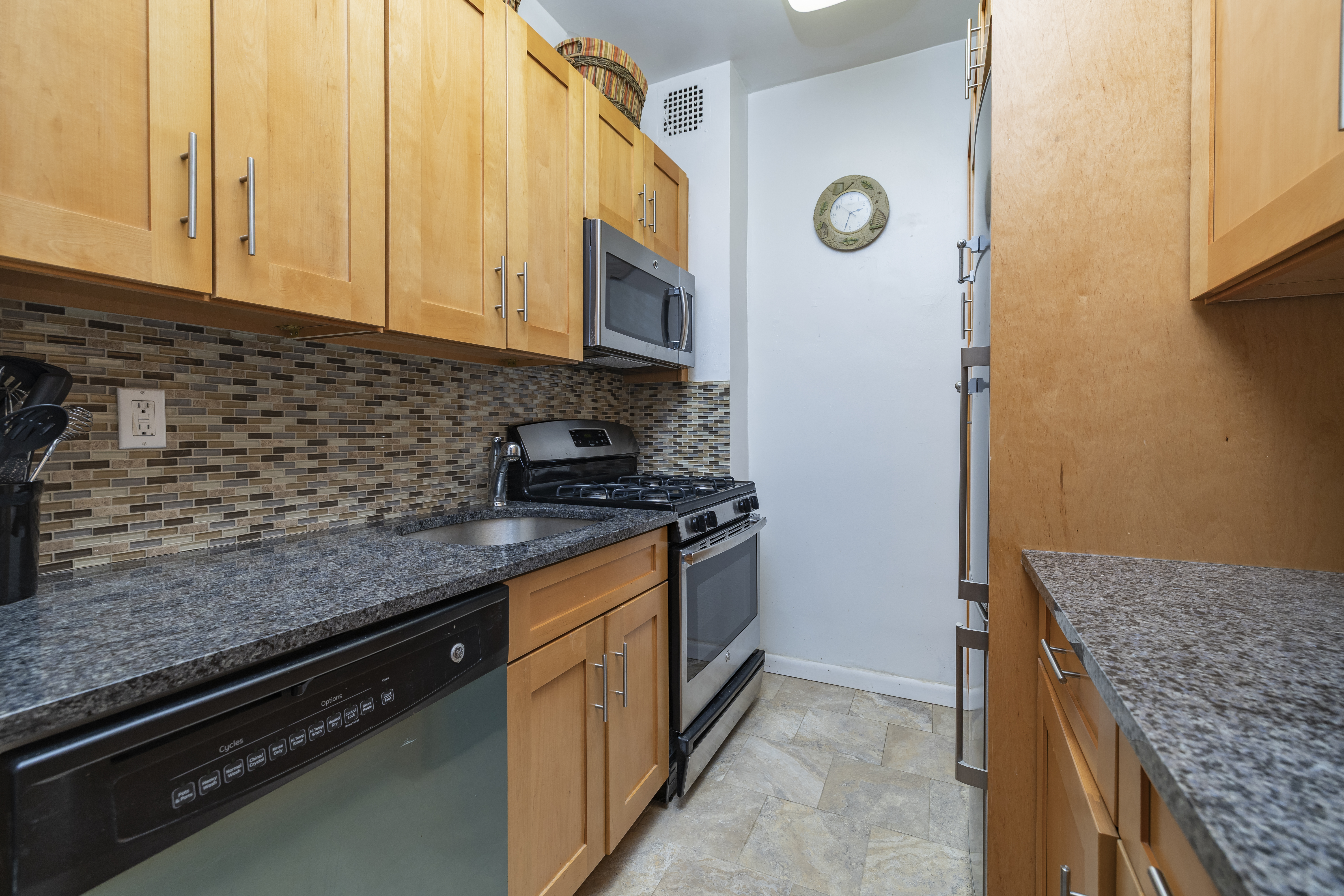  55 Lenox Road, Rockville Centre, NY, 11570 - 物件實景