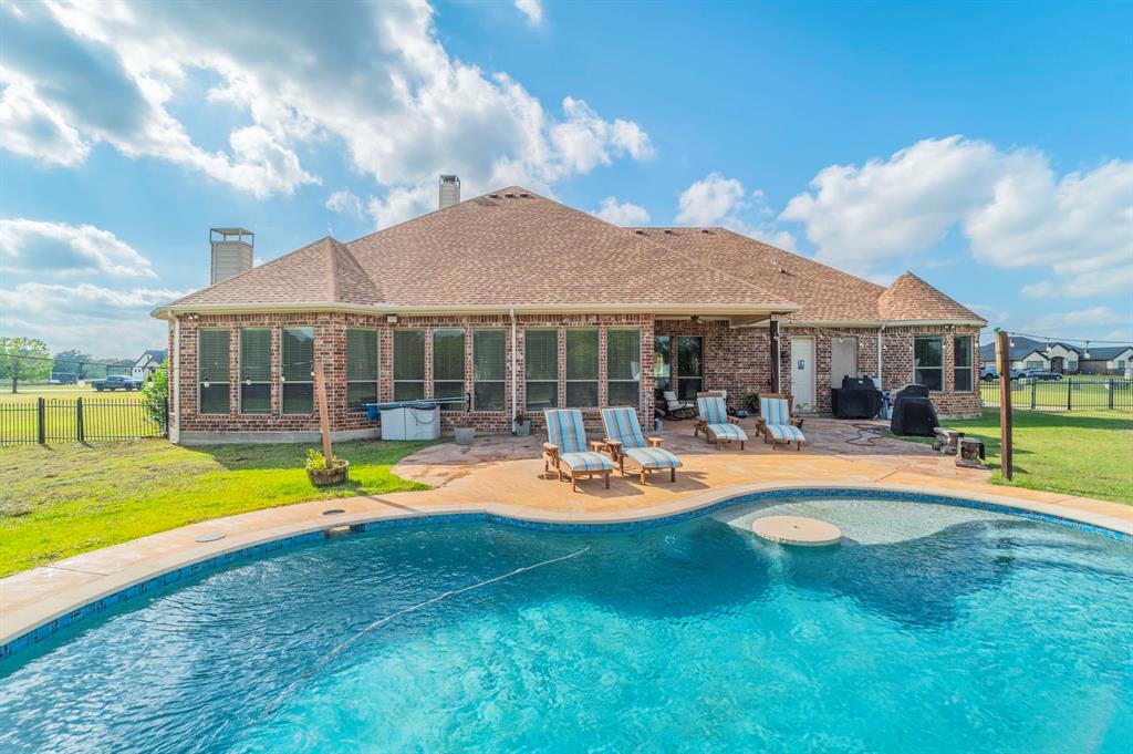 Royse City, Texas, 75189, United States, 4 Bedrooms Bedrooms, ,4 BathroomsBathrooms,Residential,For Sale,2048567