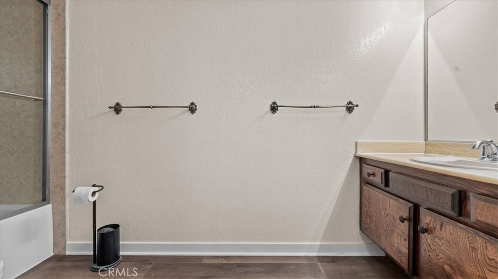 Chino, California, 91710, United States, 3 Bedrooms Bedrooms, ,2 BathroomsBathrooms,Residential,For Sale,2006326