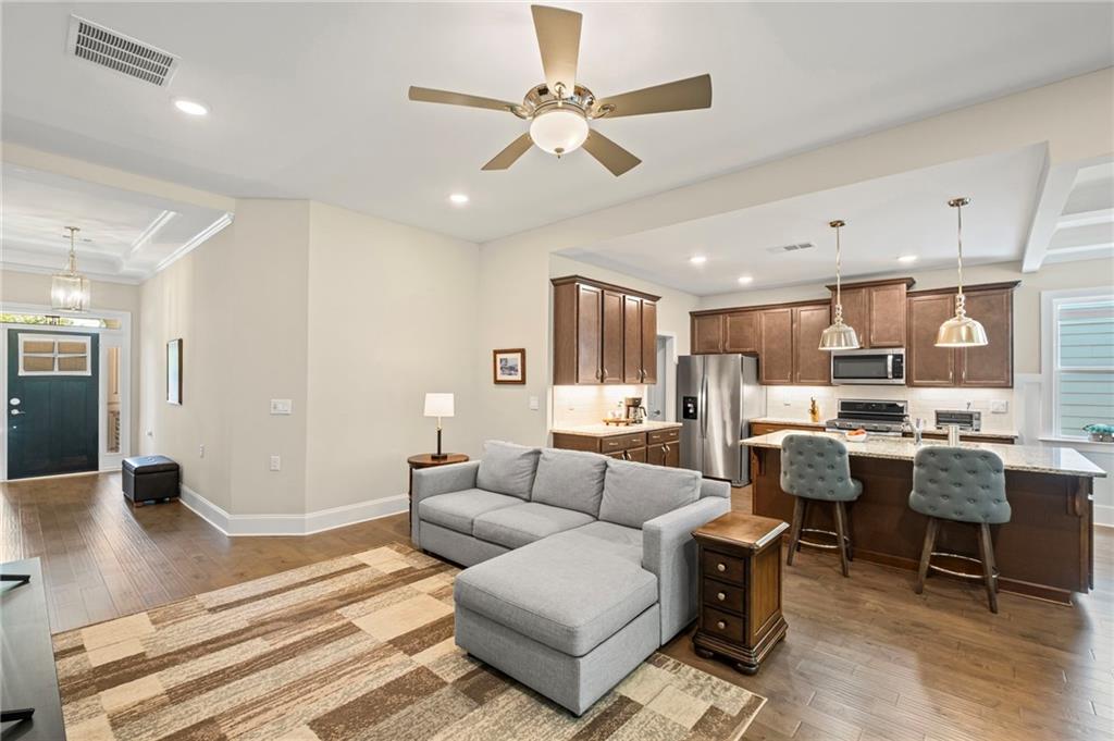 Woodstock, Georgia, 30188, United States, 3 Bedrooms Bedrooms, ,2 BathroomsBathrooms,Residential,For Sale,1906766