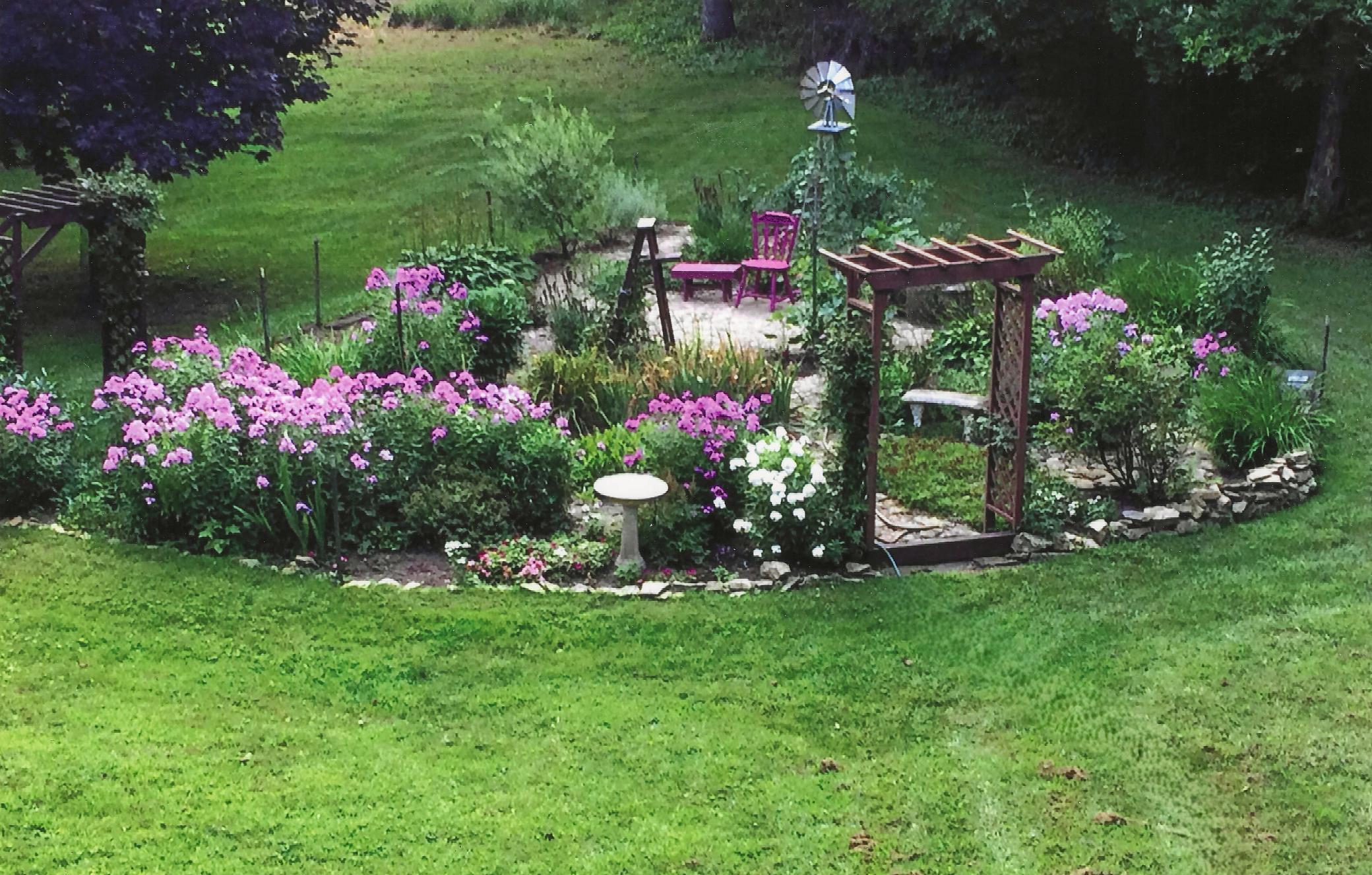 Warren Twp, Wisconsin, 54023, United States, 3 Bedrooms Bedrooms, ,1 BathroomBathrooms,Residential,For Sale,1961438