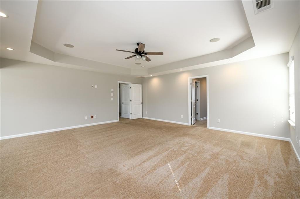 Grayson, Georgia, 30017, United States, 5 Bedrooms Bedrooms, ,3 BathroomsBathrooms,Residential,For Sale,1838638