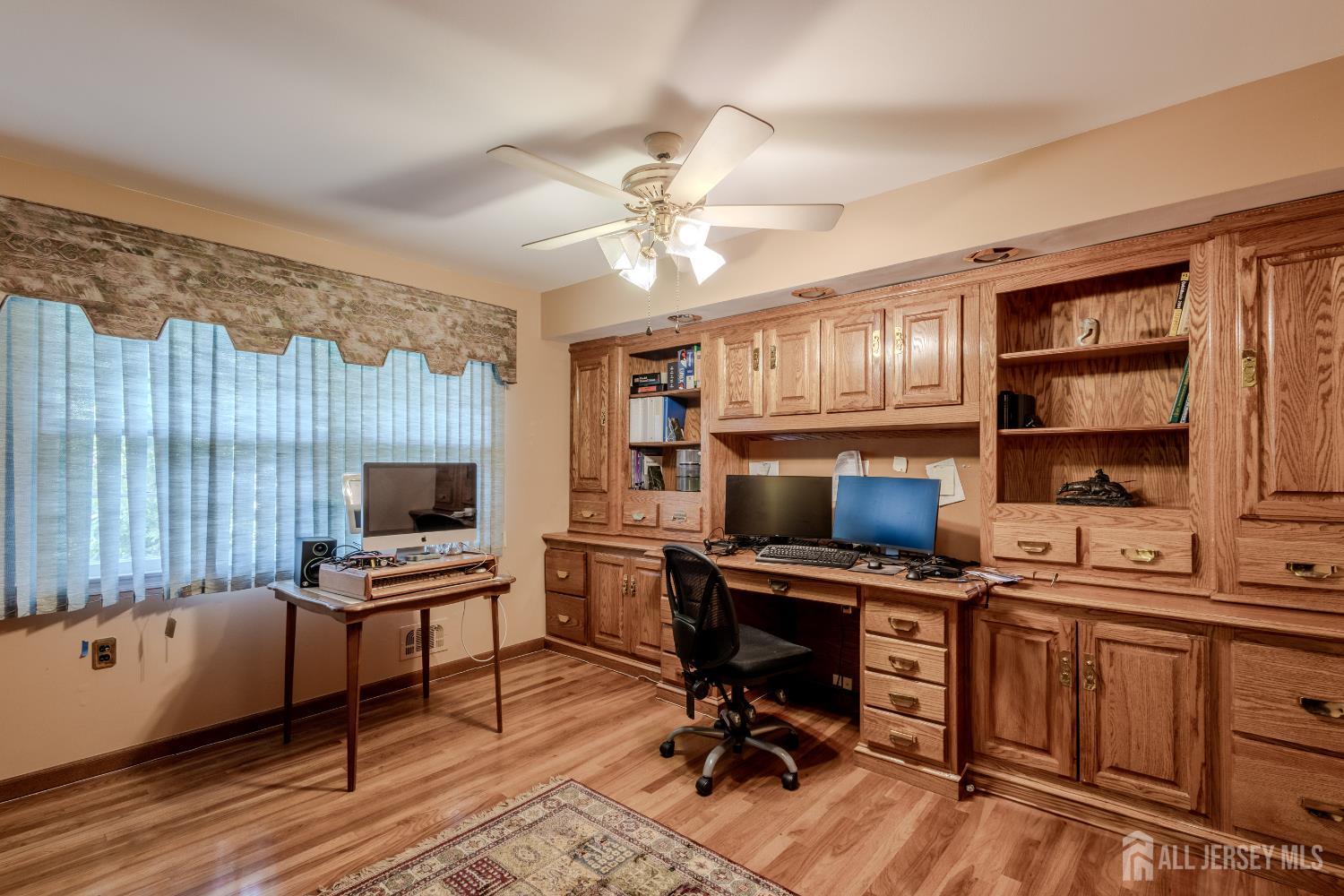 East Brunswick, New Jersey, 08816, United States, 4 Bedrooms Bedrooms, ,4 BathroomsBathrooms,Residential,For Sale,1900919