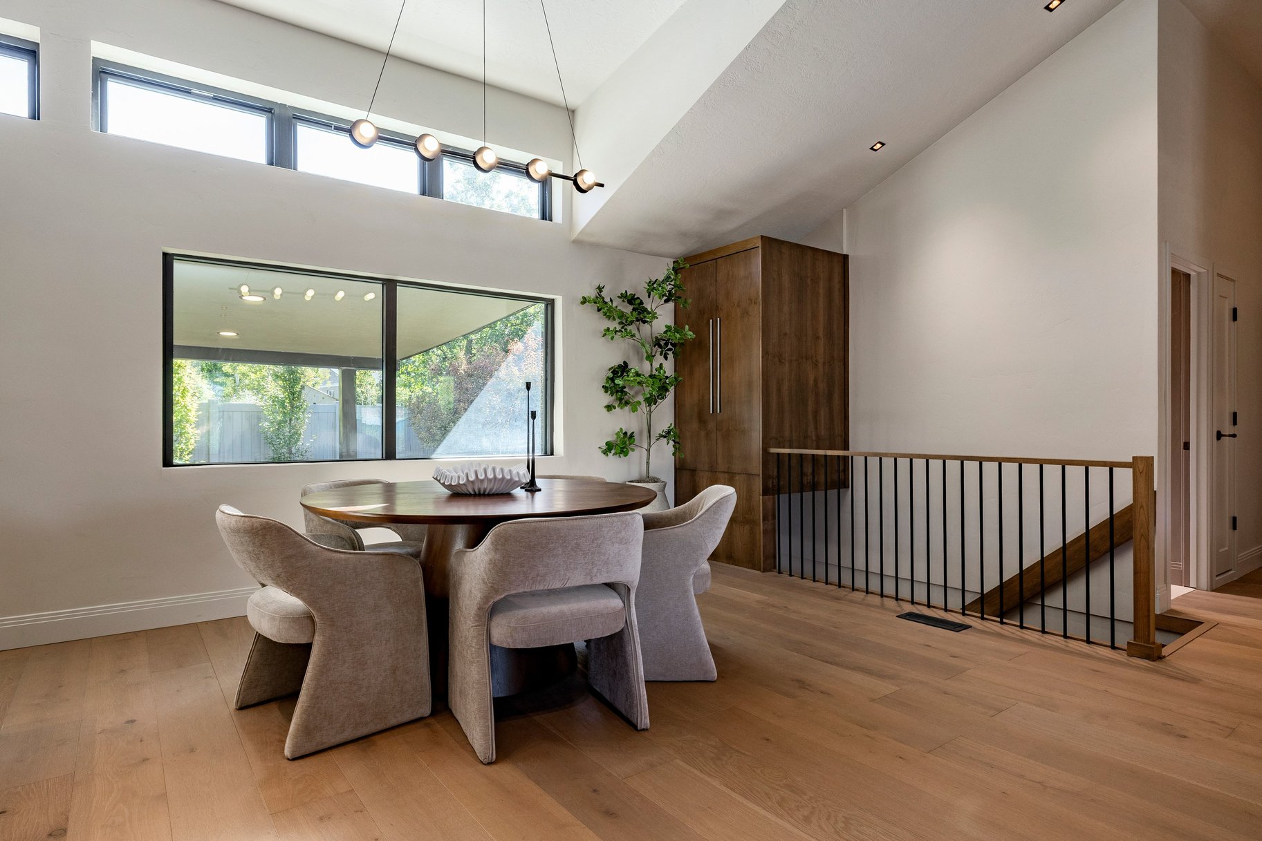  Rebuilt Mountain Modern in Holladay - 物件實景