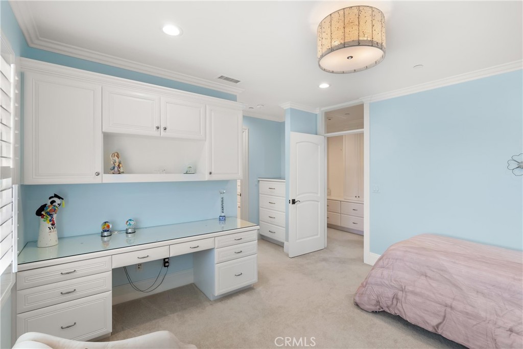 Newport Beach, California, 92660, United States, 5 Bedrooms Bedrooms, ,3 BathroomsBathrooms,Residential,For Sale,1846689
