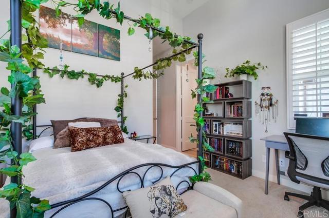 San Marcos, California, 92069, United States, 4 Bedrooms Bedrooms, ,5 BathroomsBathrooms,Residential,For Sale,1987036