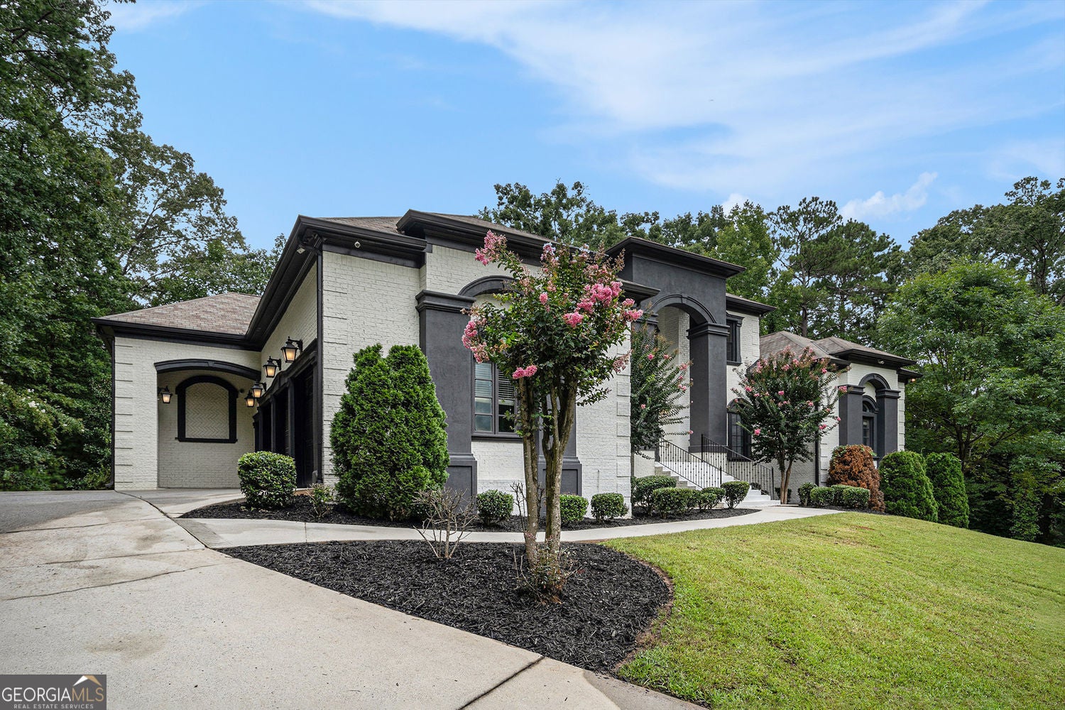 Atlanta, Georgia, 30331, United States, 6 Bedrooms Bedrooms, ,6 BathroomsBathrooms,Residential,For Sale,1929933