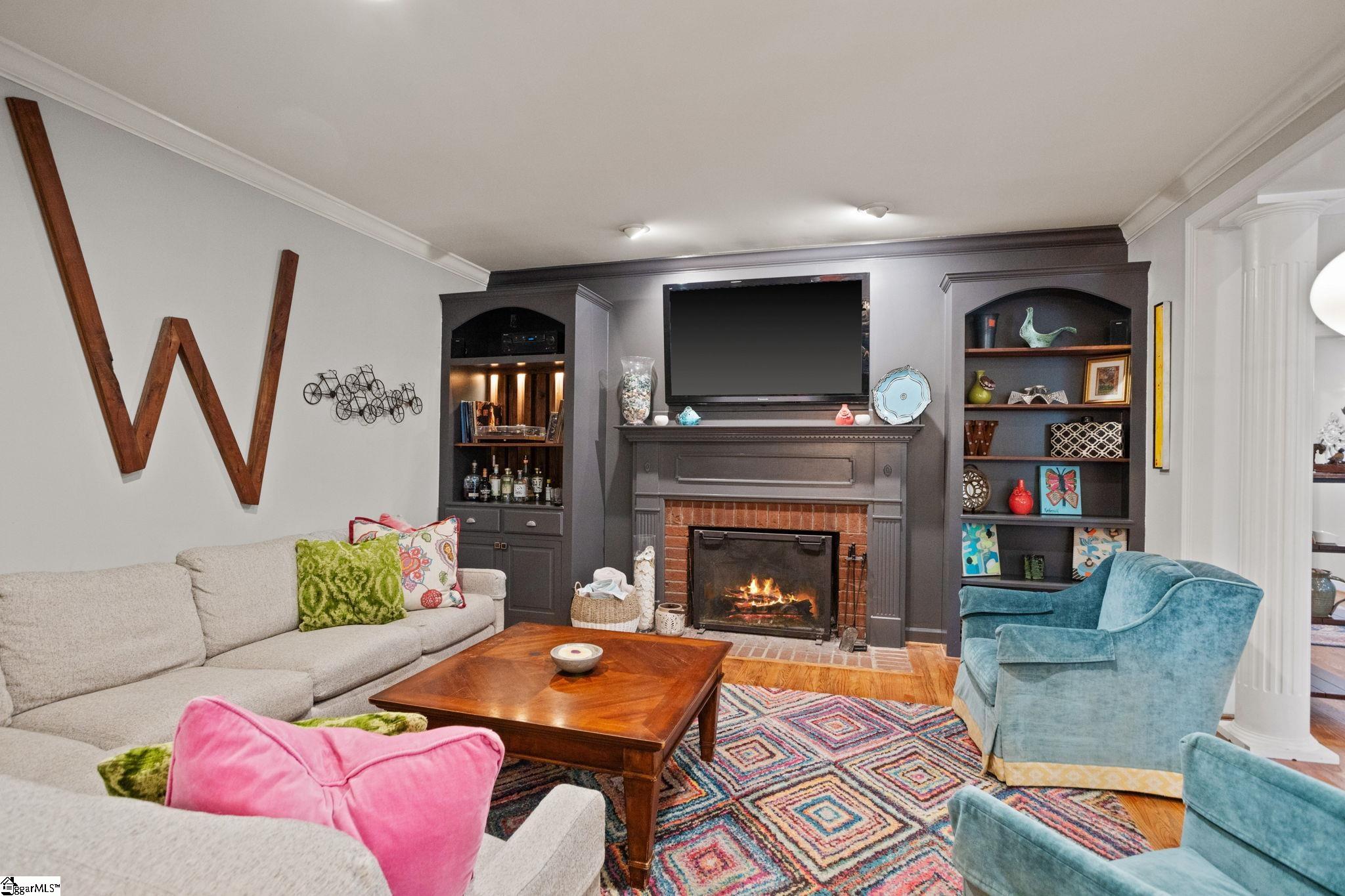 Simpsonville, South Carolina, 29681, United States, 5 Bedrooms Bedrooms, ,5 BathroomsBathrooms,Residential,For Sale,1988103