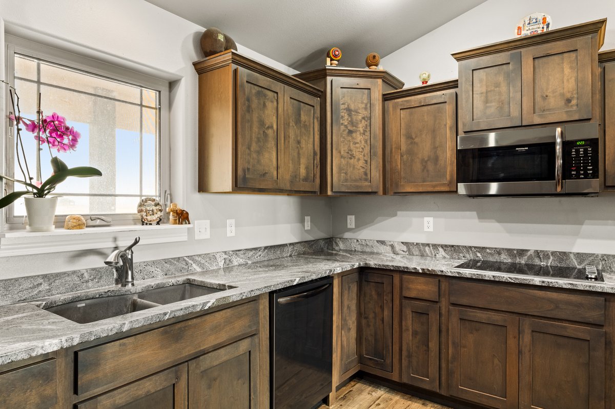 Carpenter, Wyoming, 82054, United States, 4 Bedrooms Bedrooms, ,1 BathroomBathrooms,Residential,For Sale,1801820