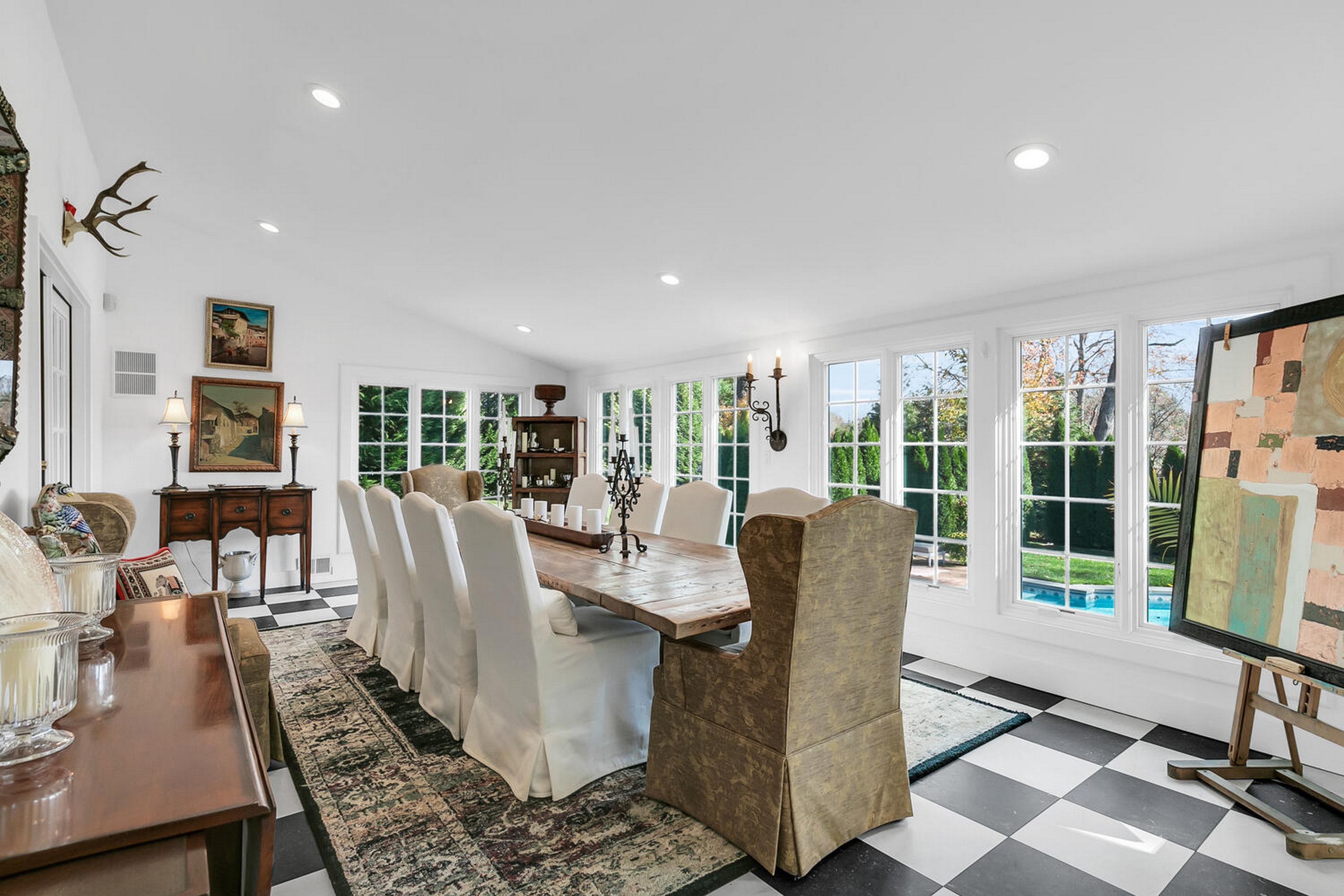  16 Mulberry Lane - 物件實景