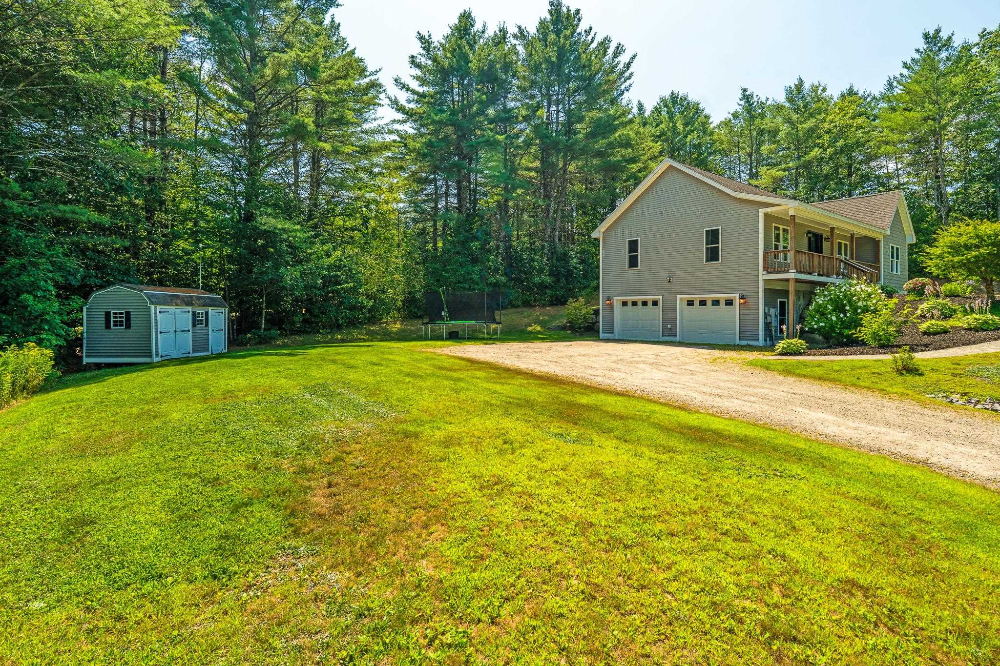 Holderness, New Hampshire, 03245, United States, 3 Bedrooms Bedrooms, ,2 BathroomsBathrooms,Residential,For Sale,1918284
