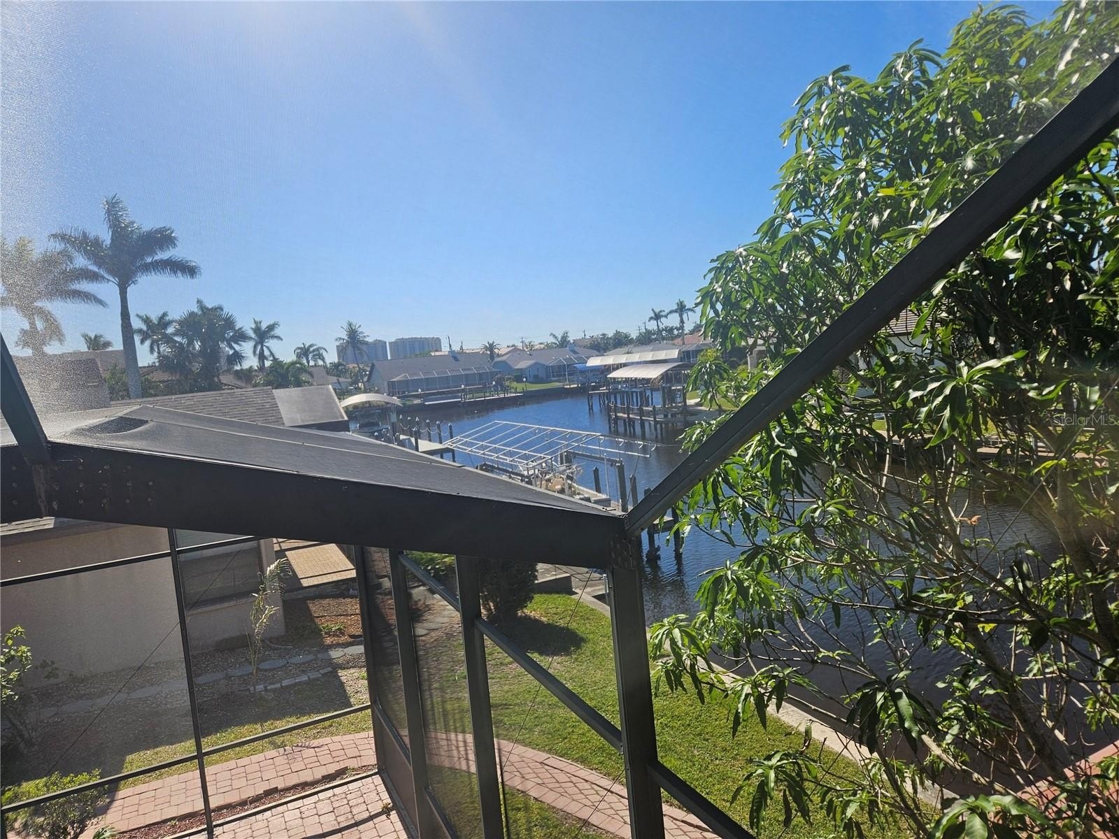 CAPE CORAL, Florida, 33914, United States, 4 Bedrooms Bedrooms, ,4 BathroomsBathrooms,Residential,For Sale,1981133