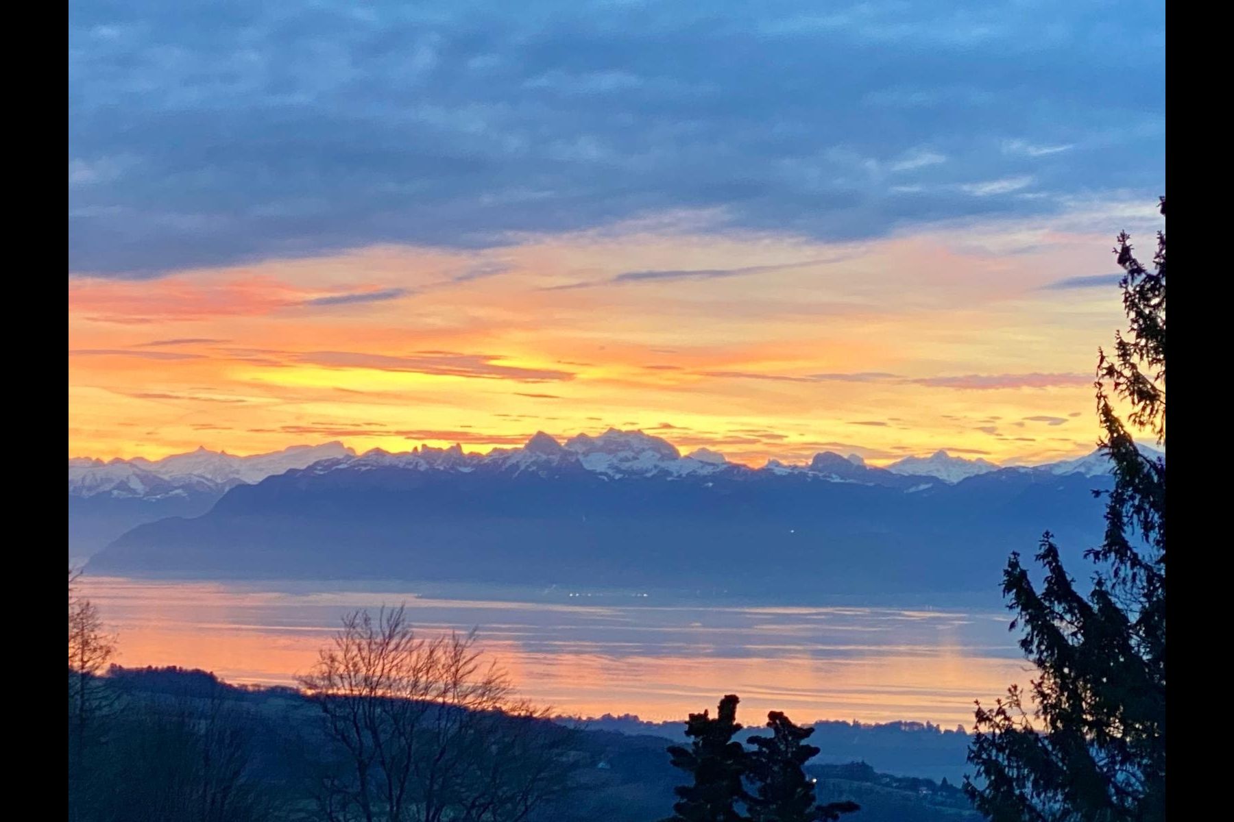  Villa-chalet with view of the lake and the Alps, with building potential - 物件實景