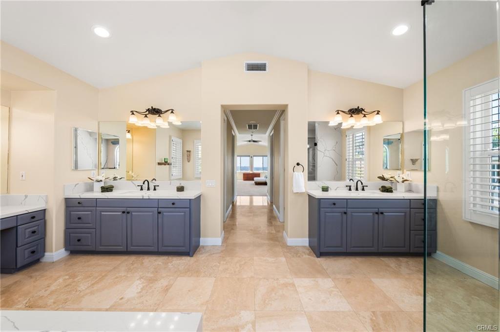 Yorba Linda, California, 92886, United States, 5 Bedrooms Bedrooms, ,5 BathroomsBathrooms,Residential,For Sale,1914183