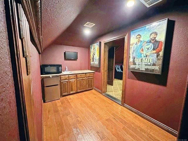 Tahlequah, Oklahoma, 74464, United States, 4 Bedrooms Bedrooms, ,6 BathroomsBathrooms,Residential,For Sale,1983044