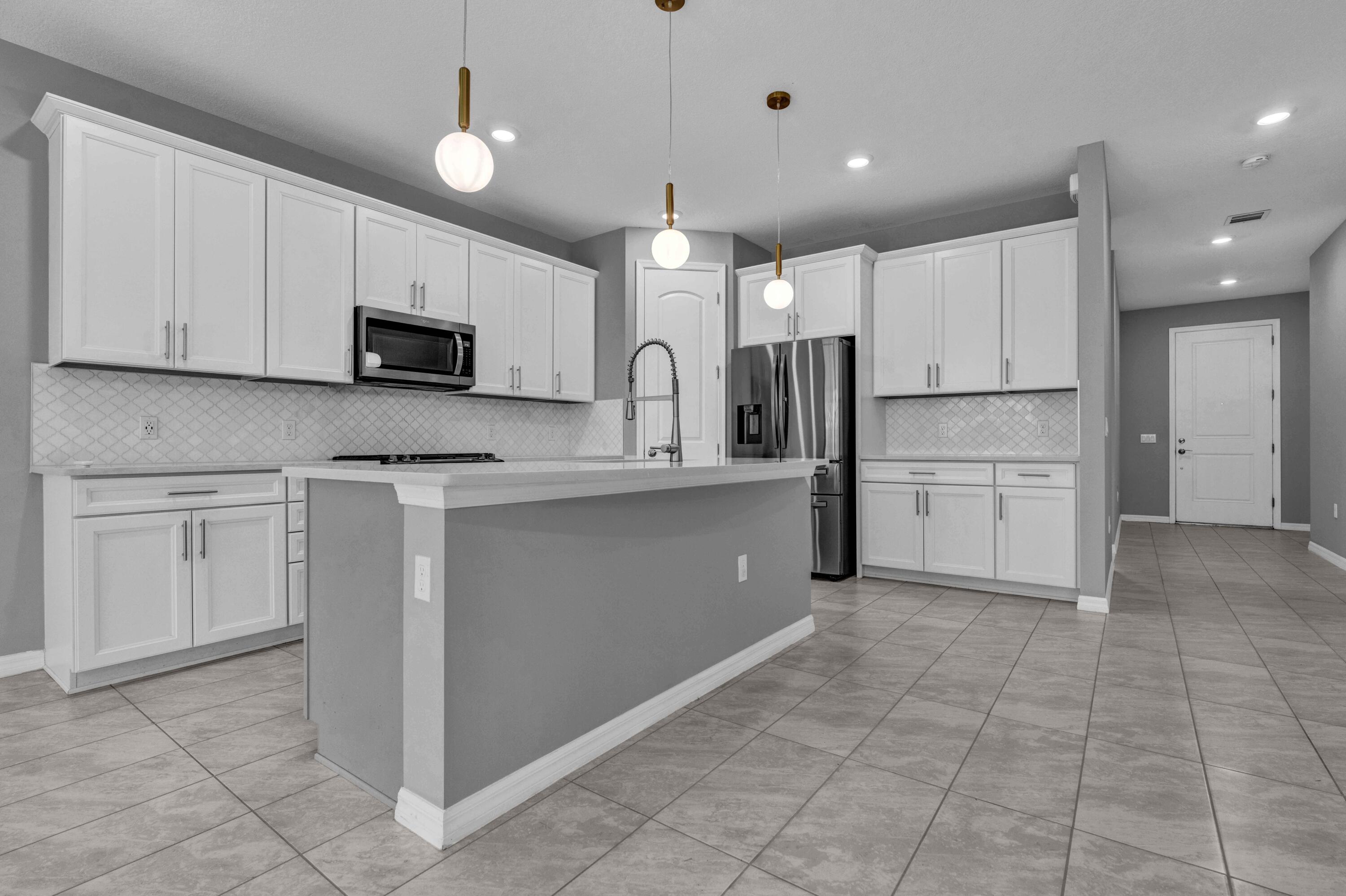 Lake Worth, Florida, 33467, United States, 5 Bedrooms Bedrooms, ,3 BathroomsBathrooms,Residential,For Sale,2048468