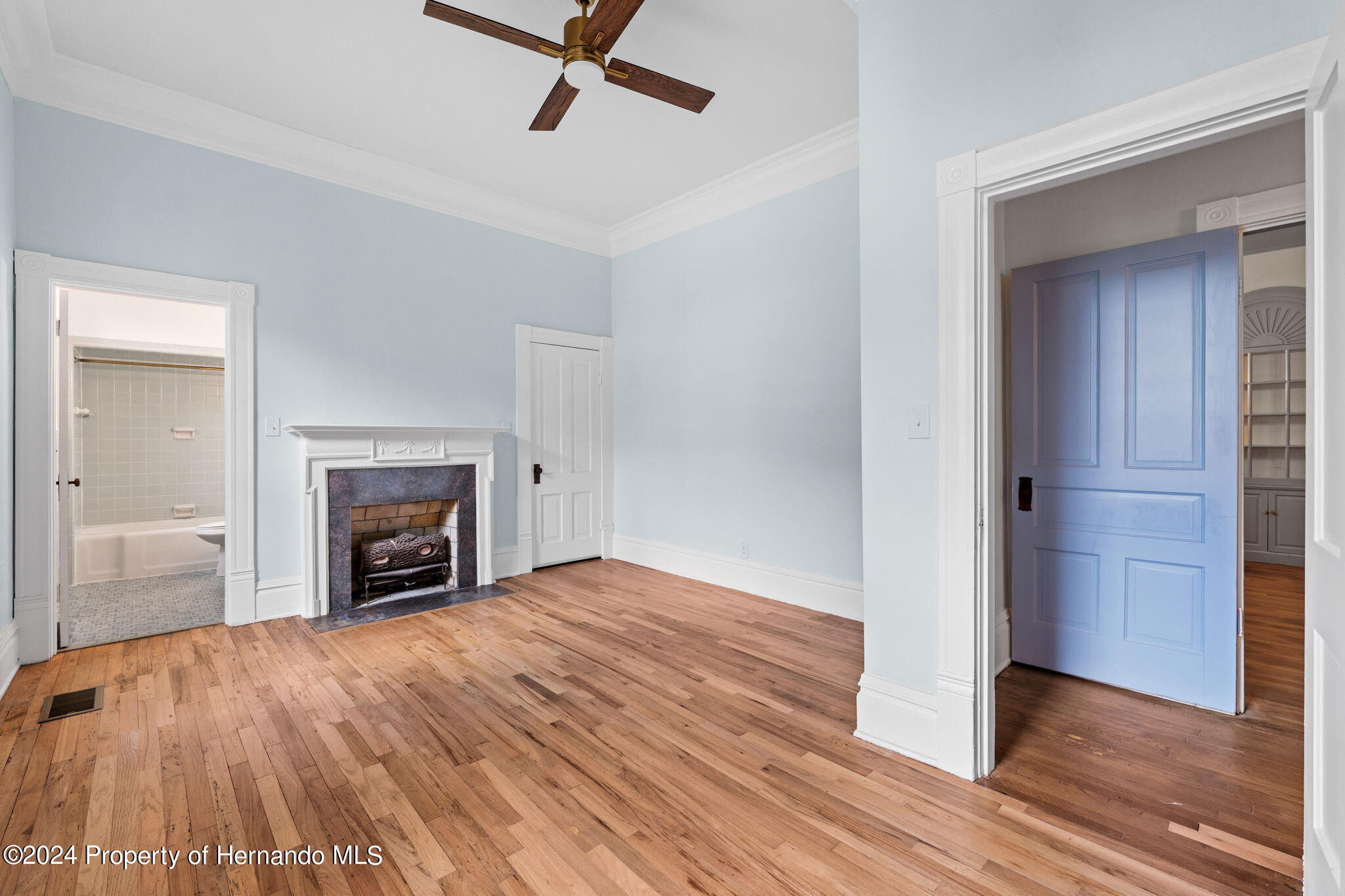 Brooksville, Florida, 34601, United States, 5 Bedrooms Bedrooms, ,3 BathroomsBathrooms,Residential,For Sale,1923467