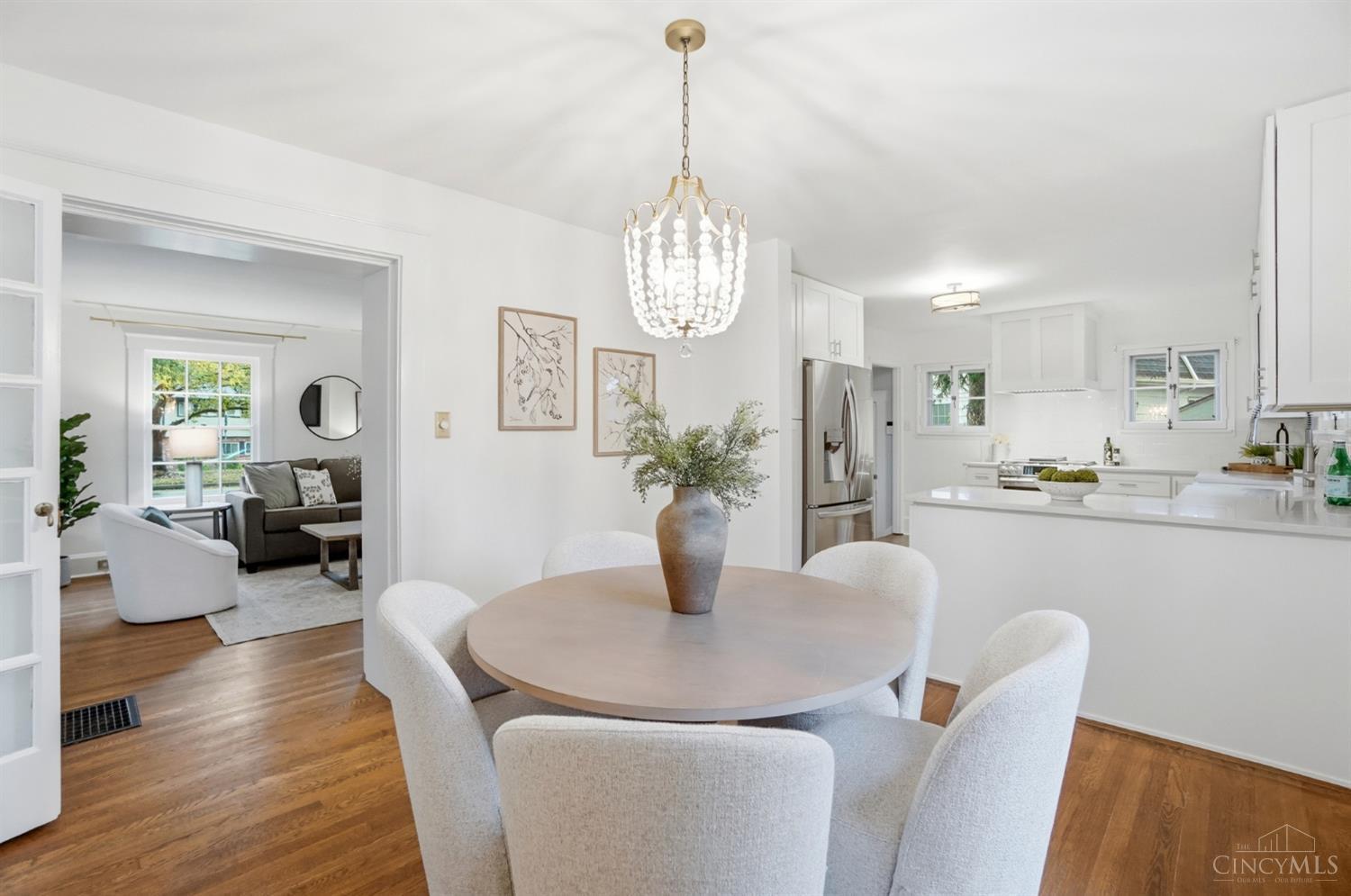 Cincinnati, Ohio, 45227, United States, 3 Bedrooms Bedrooms, ,2 BathroomsBathrooms,Residential,For Sale,1989456