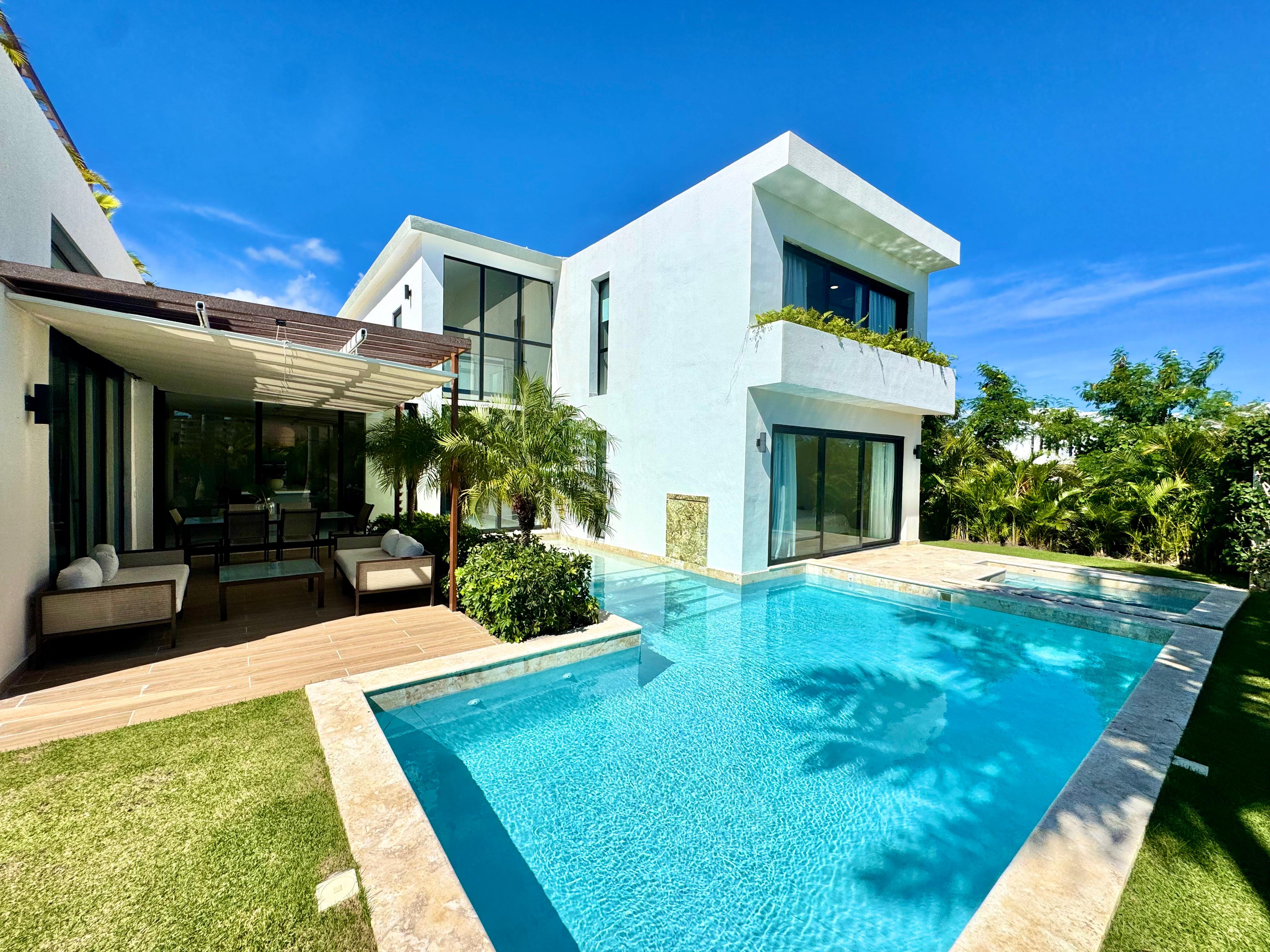 Punta Cana, DO, 4 Bedrooms Bedrooms, ,5 BathroomsBathrooms,Residential,For Sale,1996015