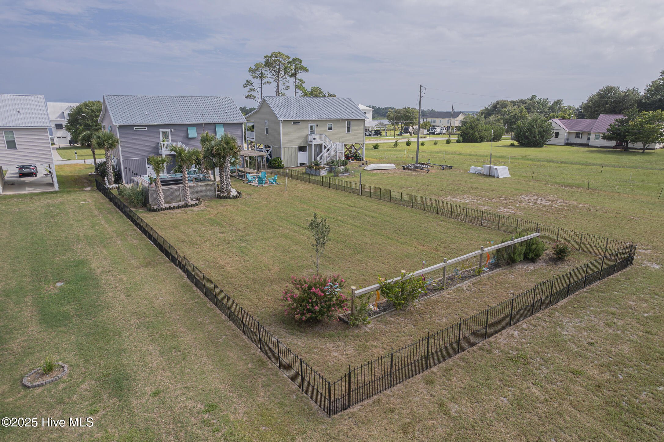 Hubert, North Carolina, 28539, United States, 4 Bedrooms Bedrooms, ,3 BathroomsBathrooms,Residential,For Sale,1974043