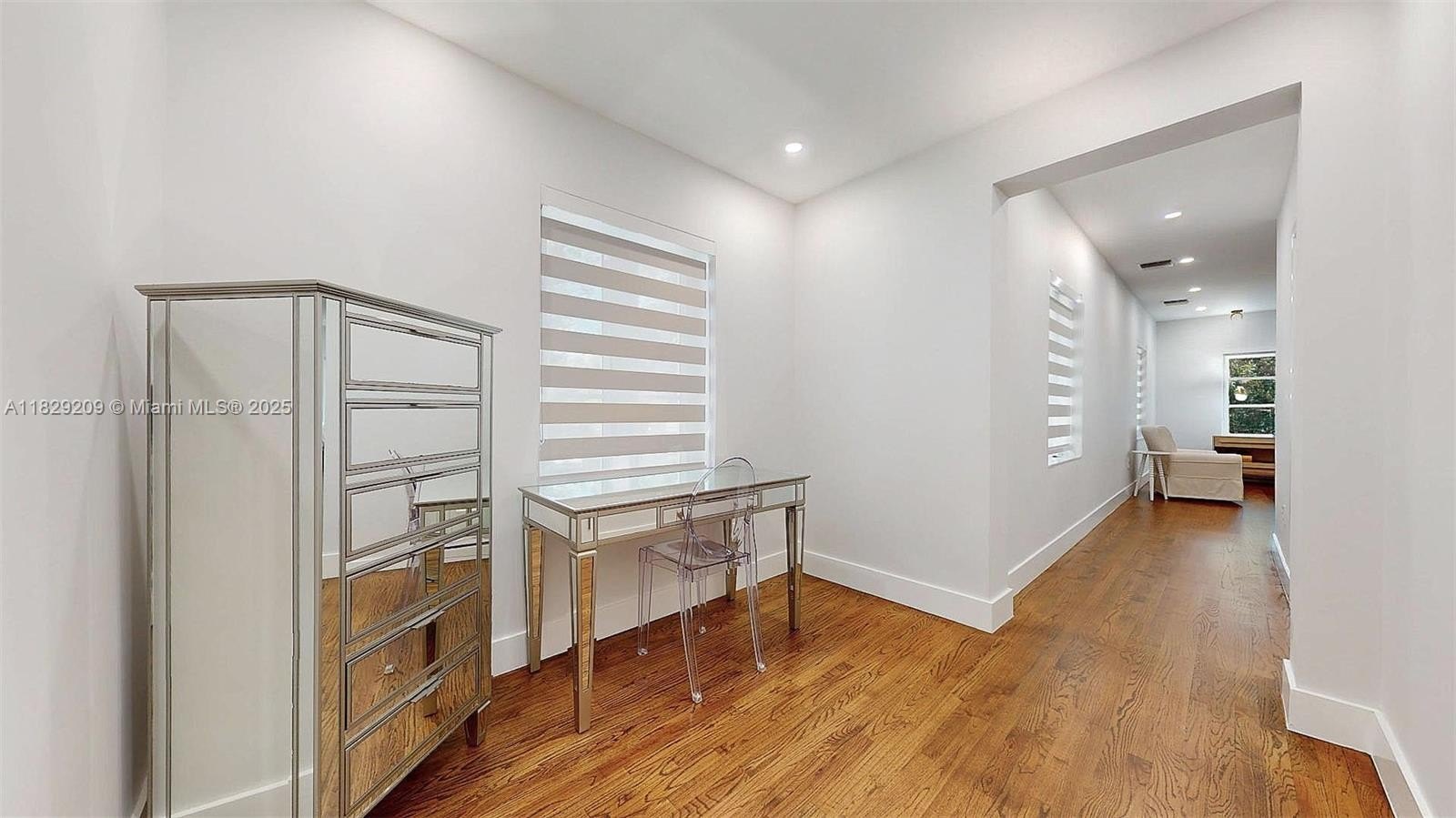 Coral Gables, Florida, 33134, United States, 4 Bedrooms Bedrooms, ,3 BathroomsBathrooms,Residential,For Sale,1976350